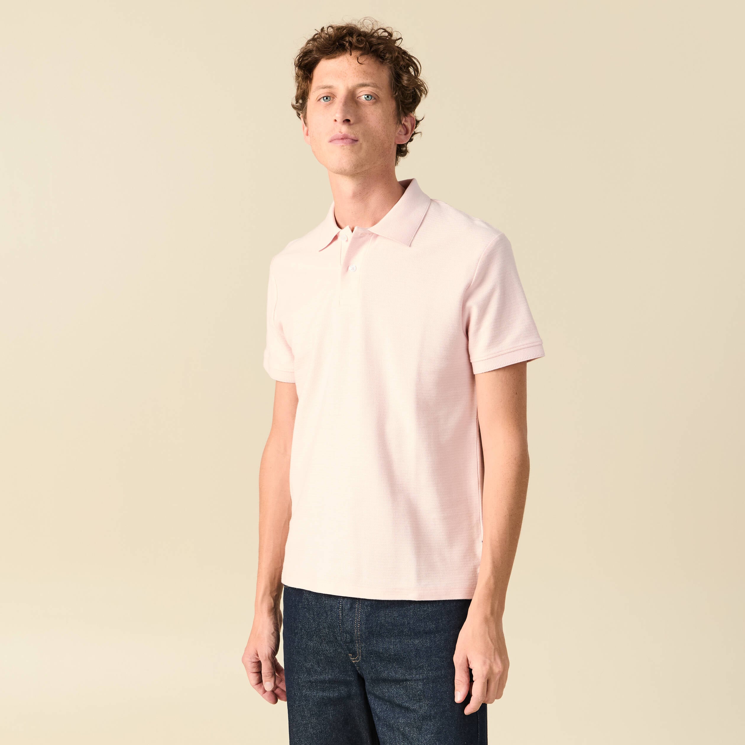 Polo cintr&eacute; manches courtes rose clair homme