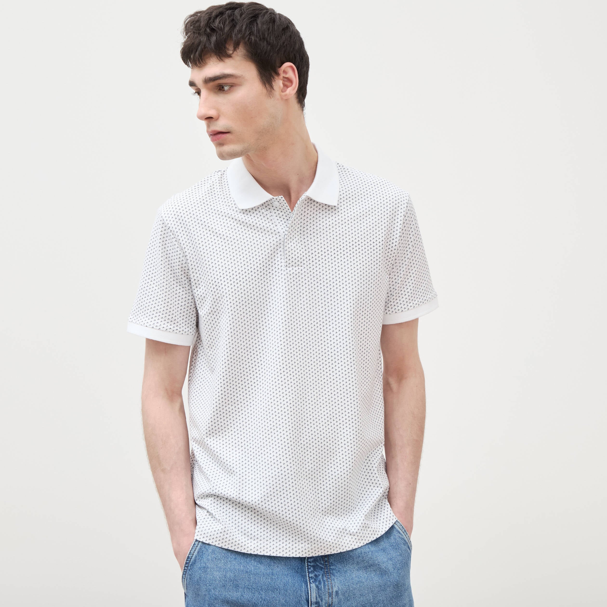 Polo cintr&eacute; en coton manches courtes blanc homme
