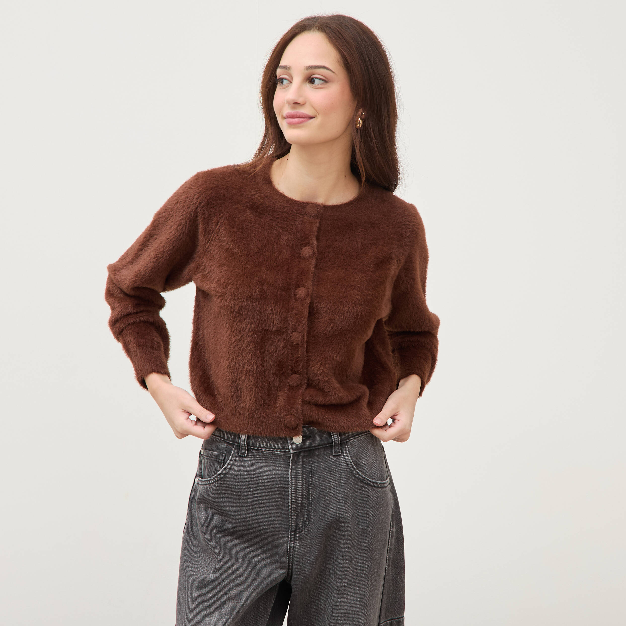 Gilet droit manches longues col rond marron femme