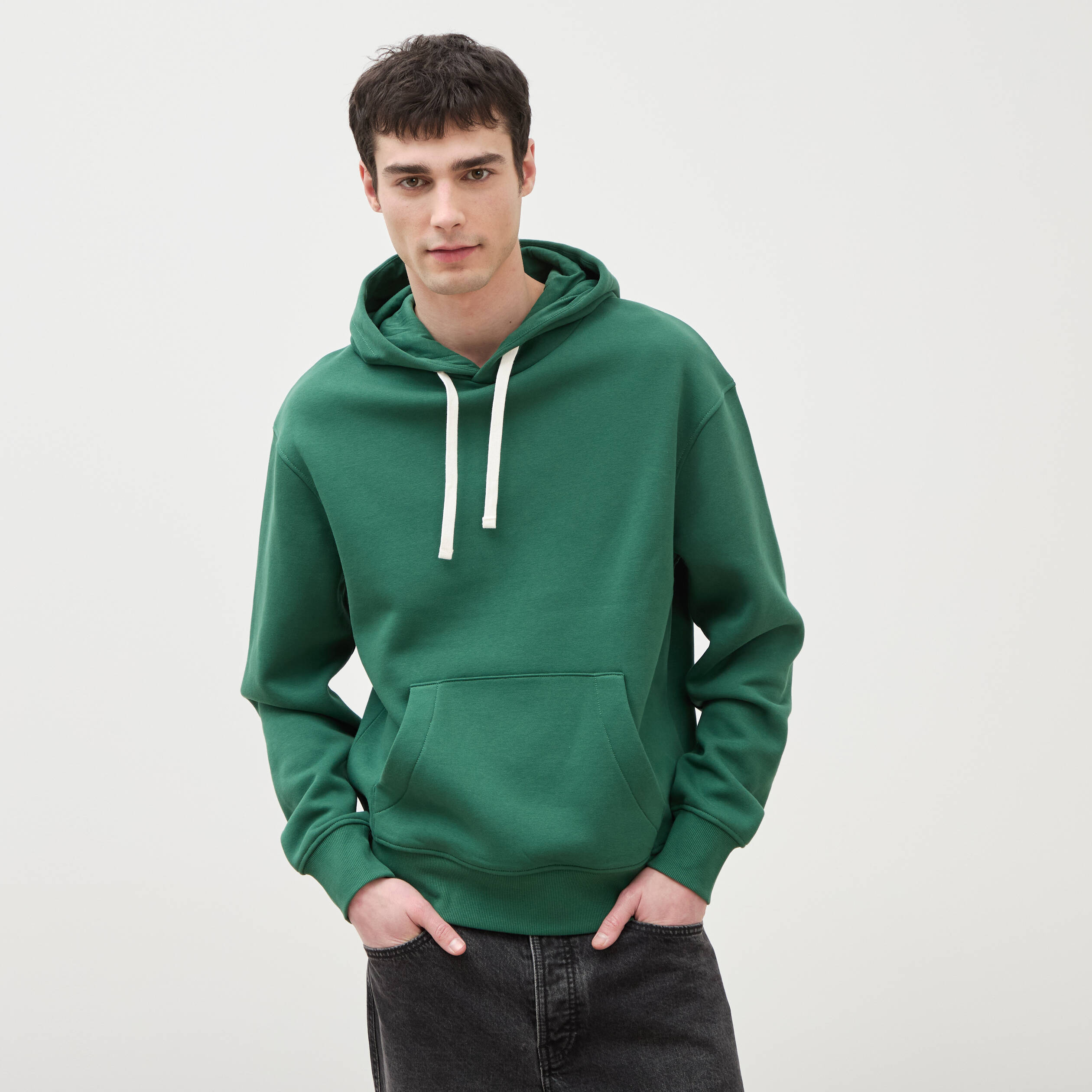 Sweat &agrave; capuche vert homme