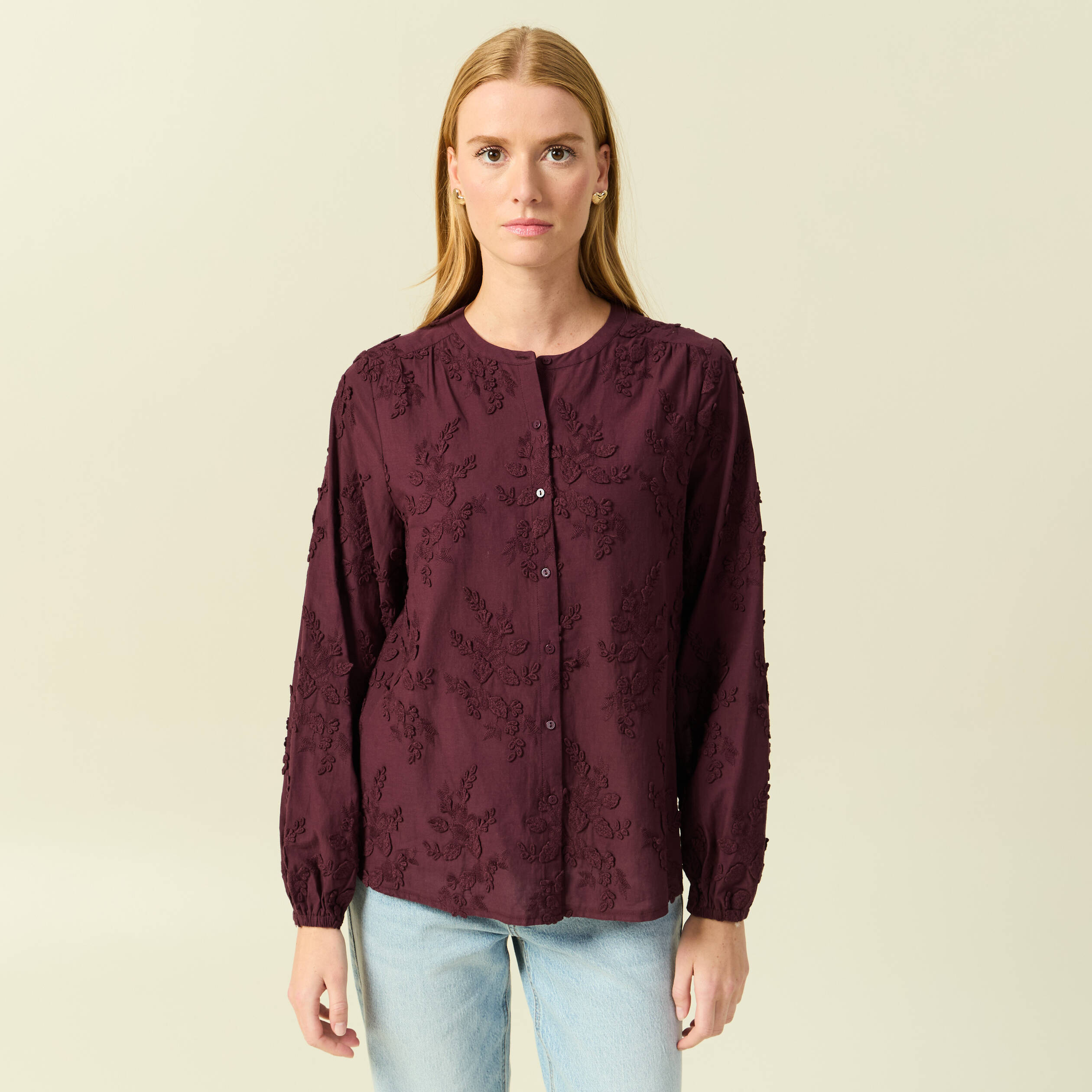 Chemise col rond manches longues brod&eacute;e prune femme