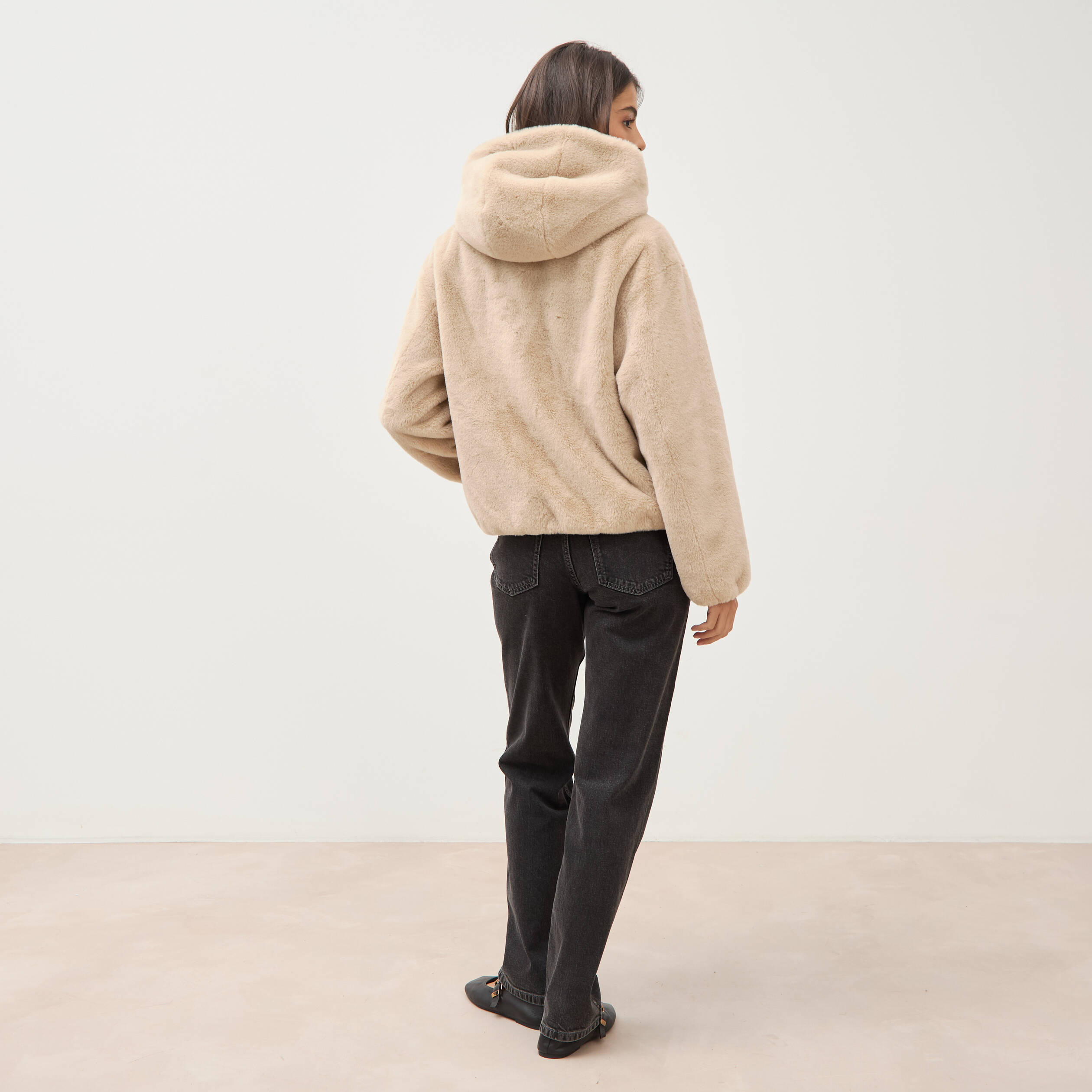 Blouson ample court col montant beige femme