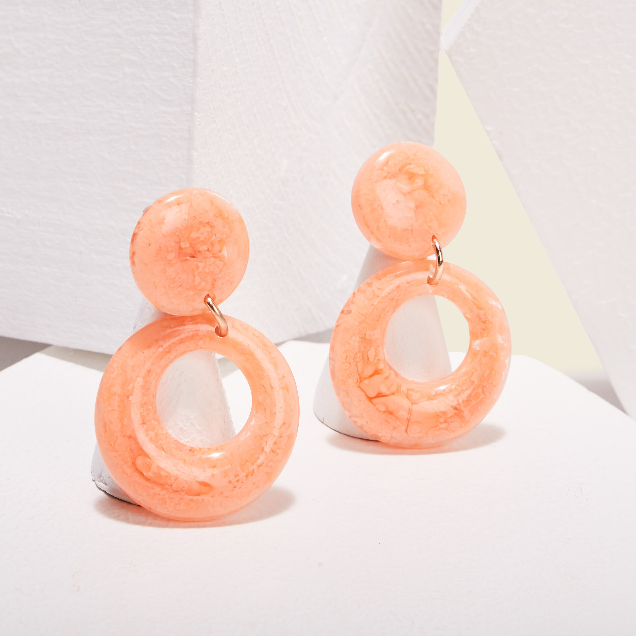 Boucles d'oreilles pendantes orange clair femme