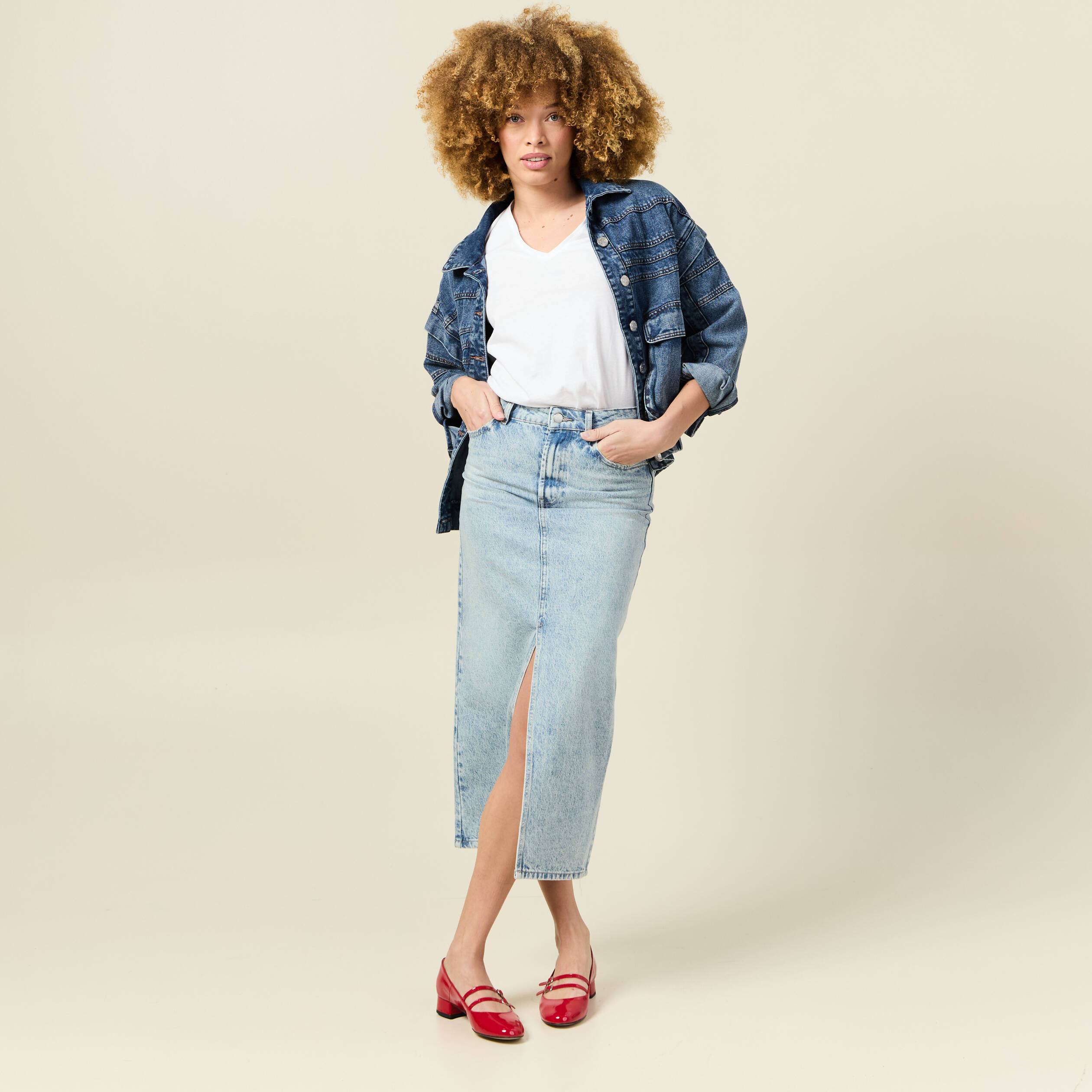 jupe midi droite en jean denim bleach femme Jupe midi droite en jean denim bleach femme