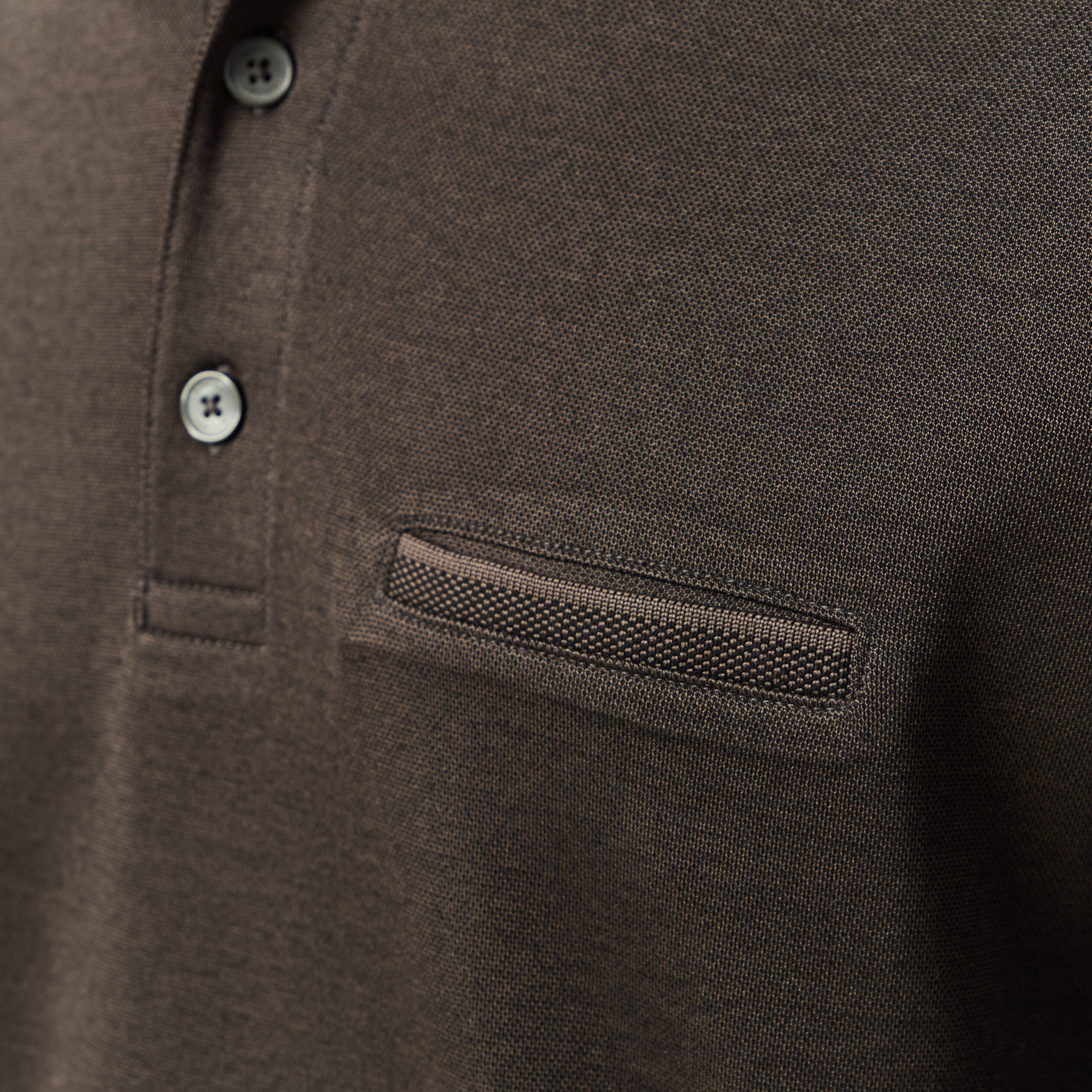 Polo cintr&eacute; manches longues marron fonc&eacute; homme