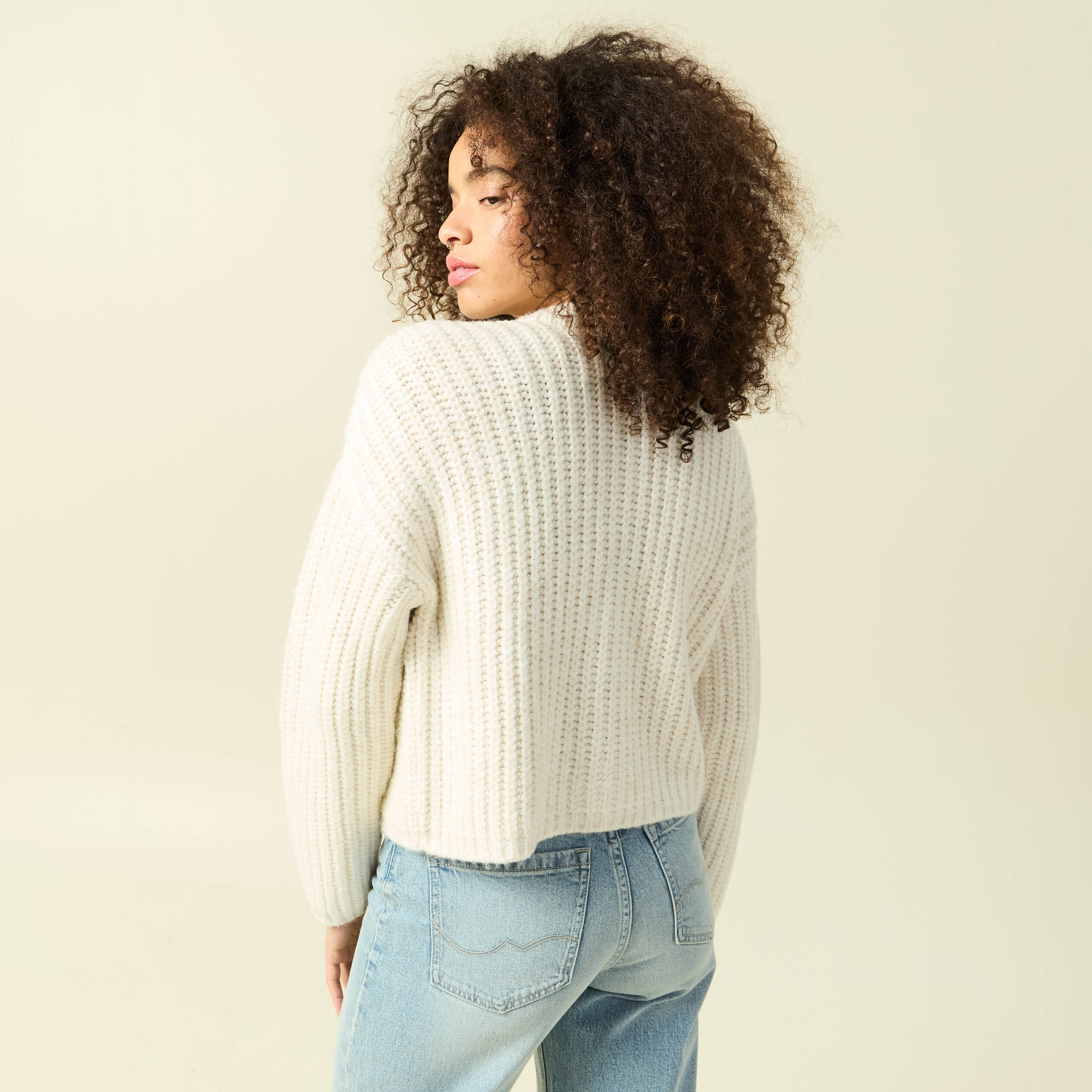 Gilet droit court manches longues creme femme Vibs