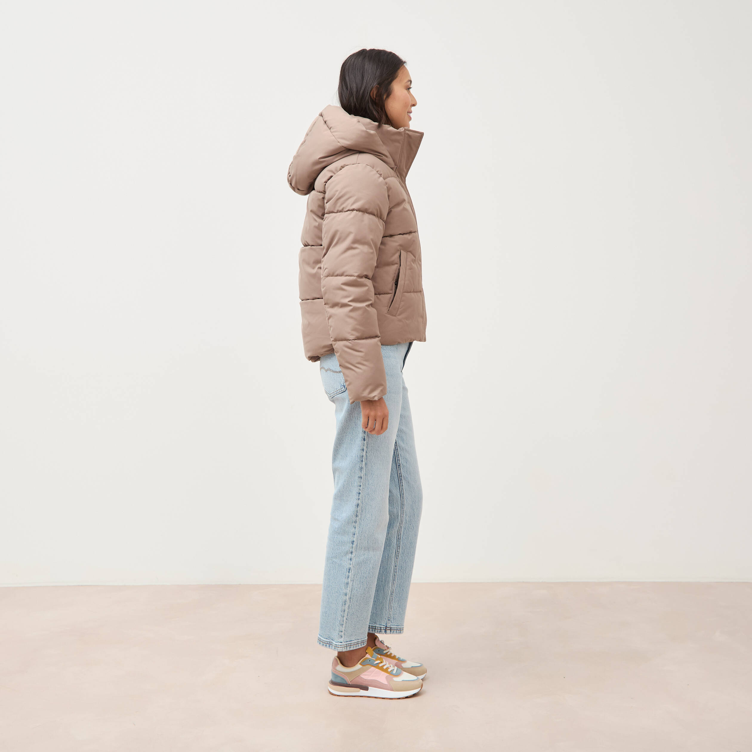 Doudoune &agrave; capuche taupe femme