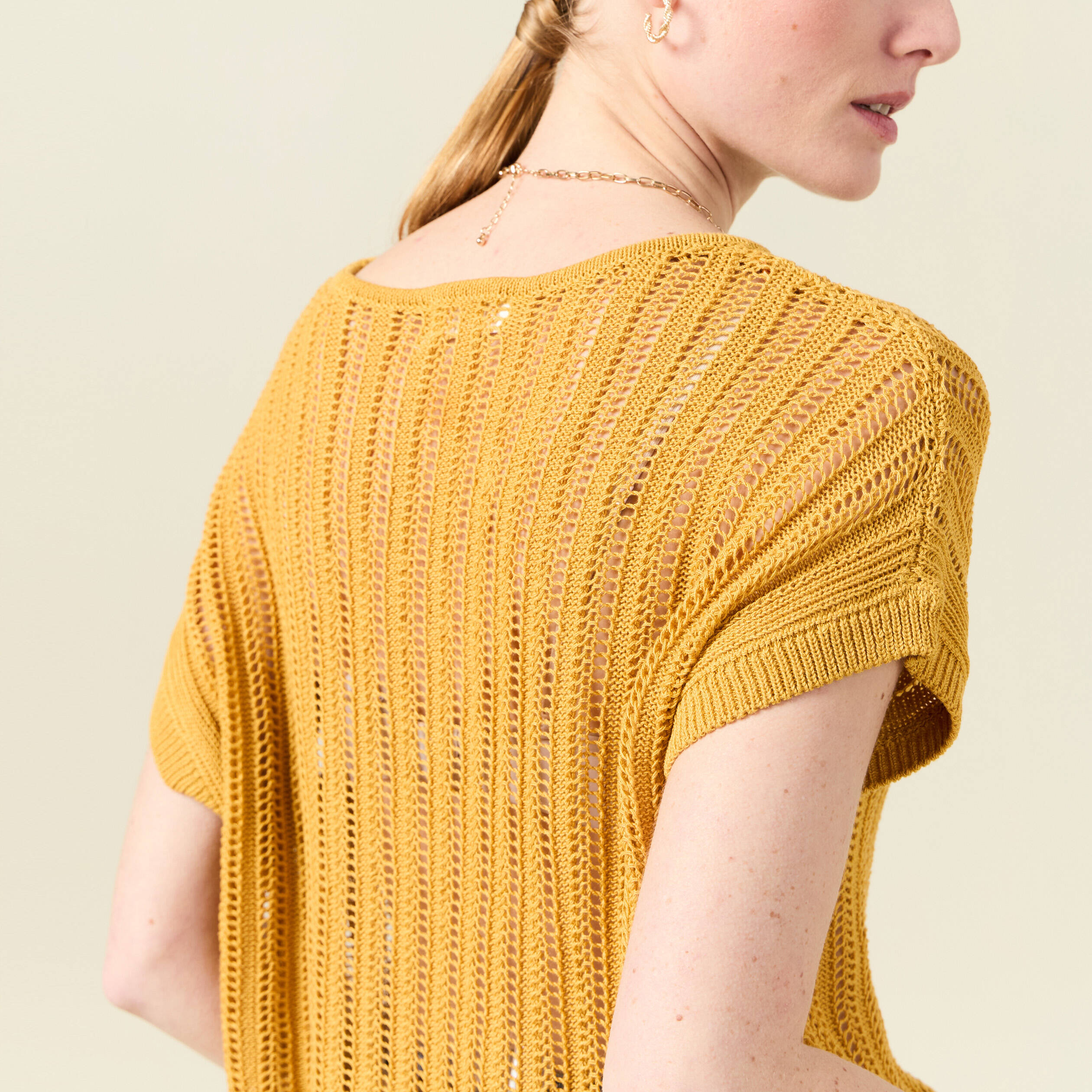 Pull oversize ajour&eacute; col bateau jaune femme