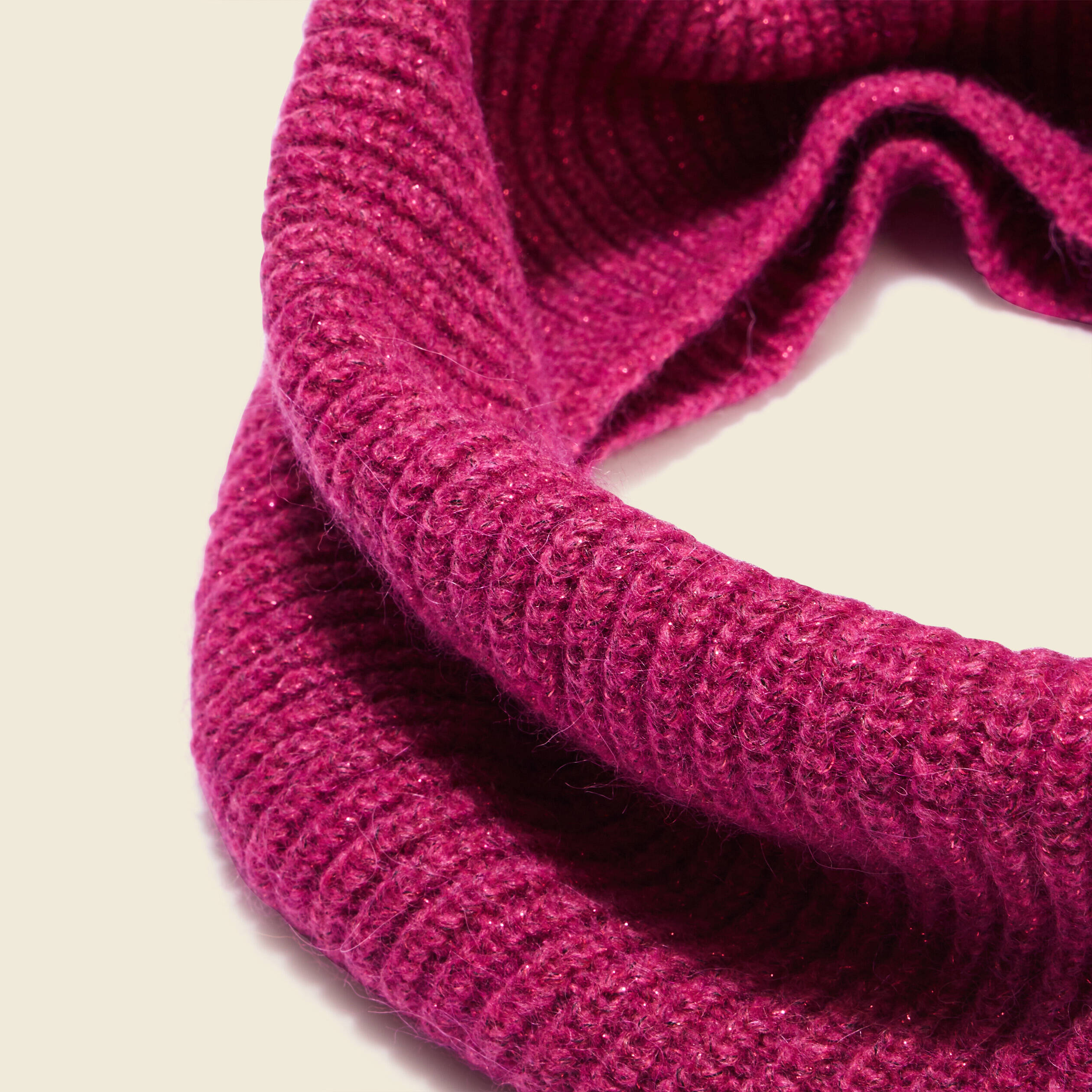 Snood tricot&eacute; fabriqu&eacute; en France rose fushia femme