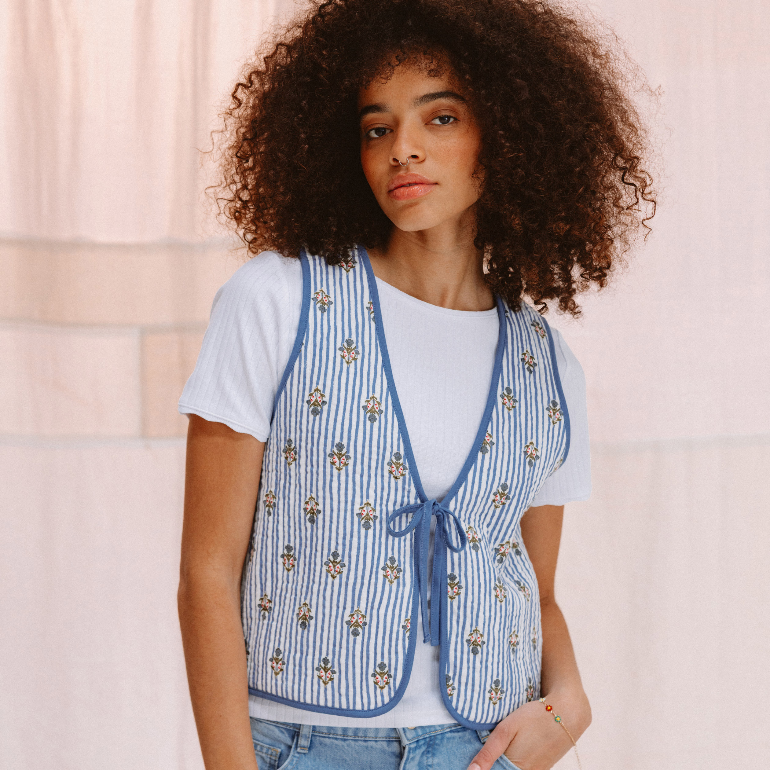 Gilet r&eacute;versible droit sans manches bleu ciel femme