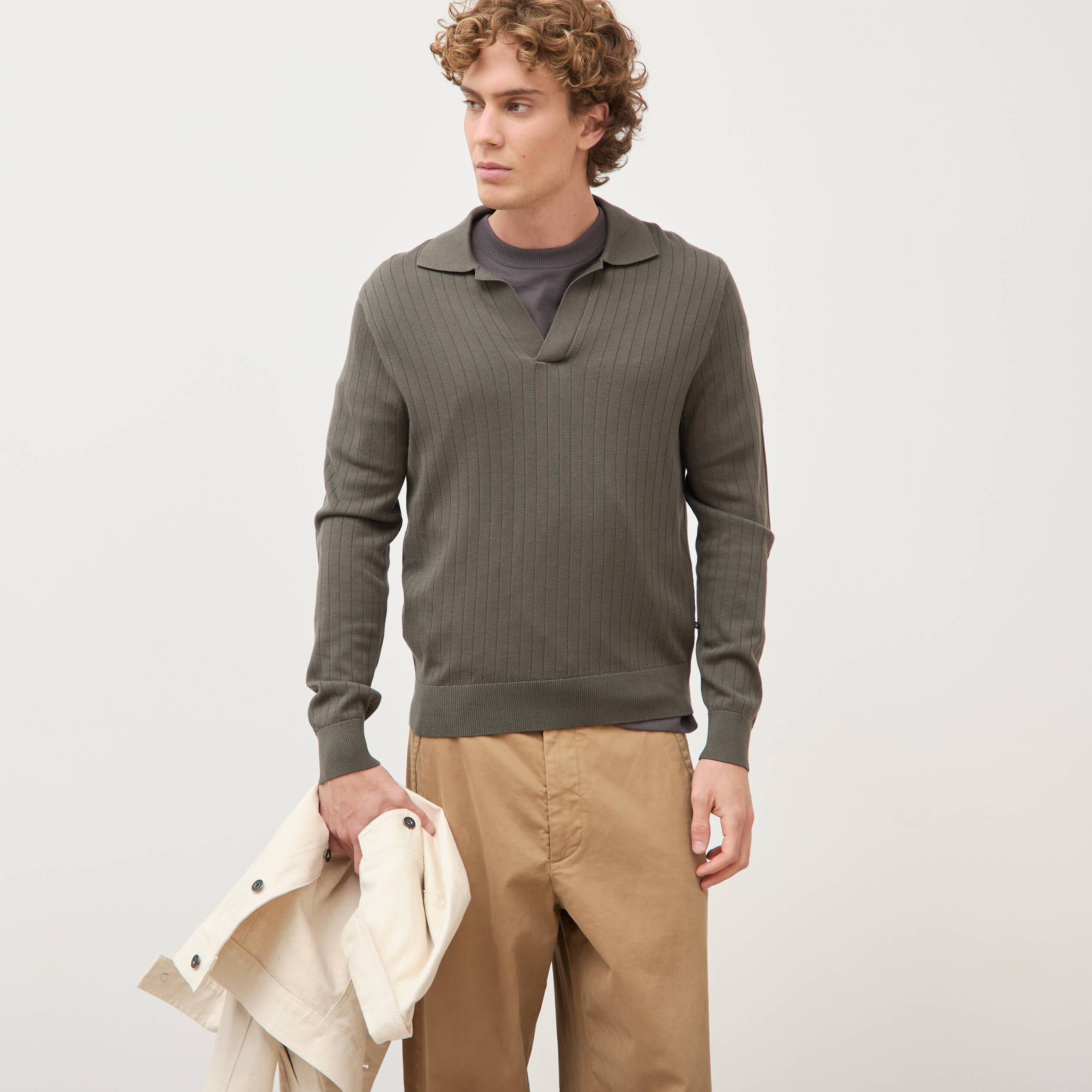 Pull manches longues vert fonc&eacute; homme