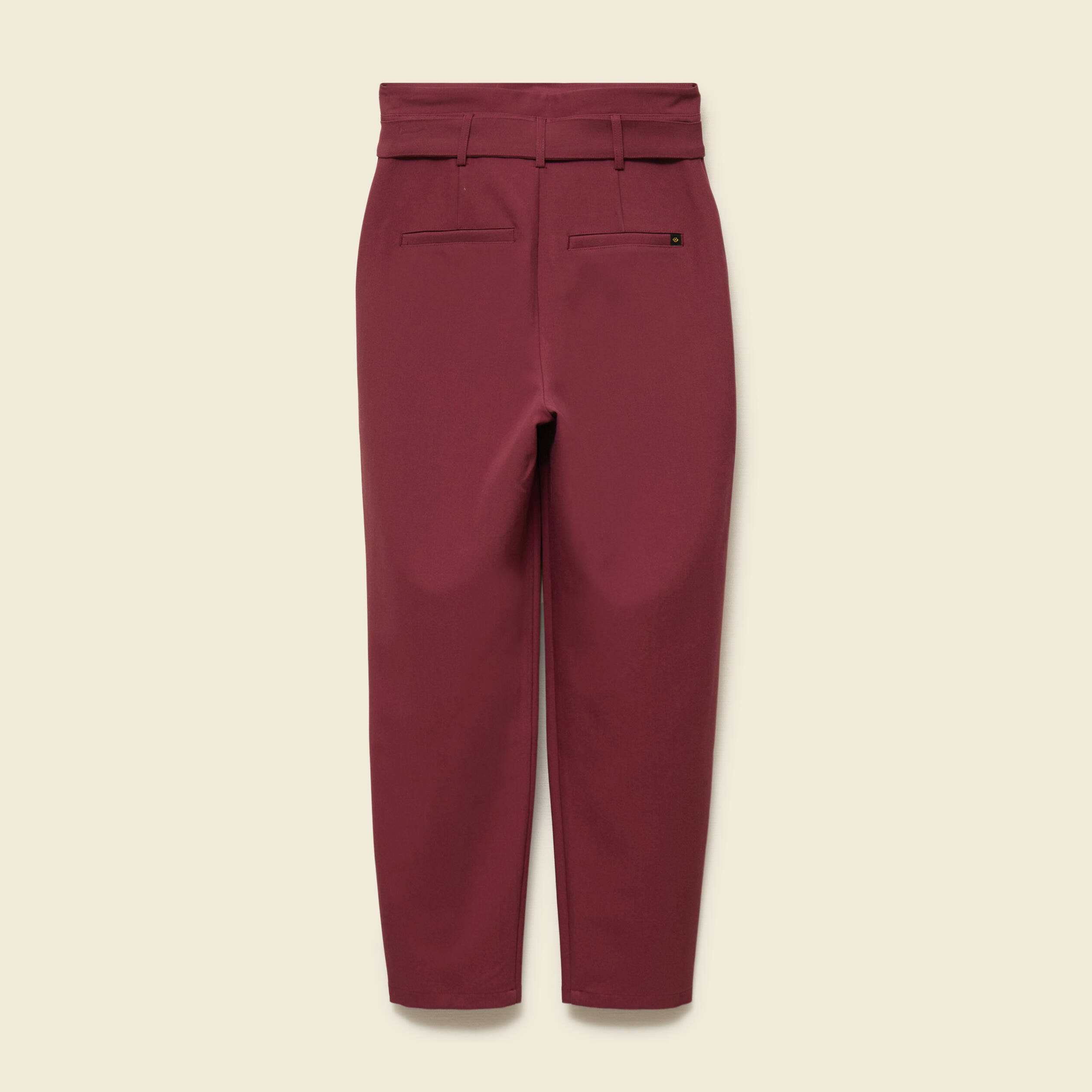 Neuf avec etiquette d'occasion - Vêtements