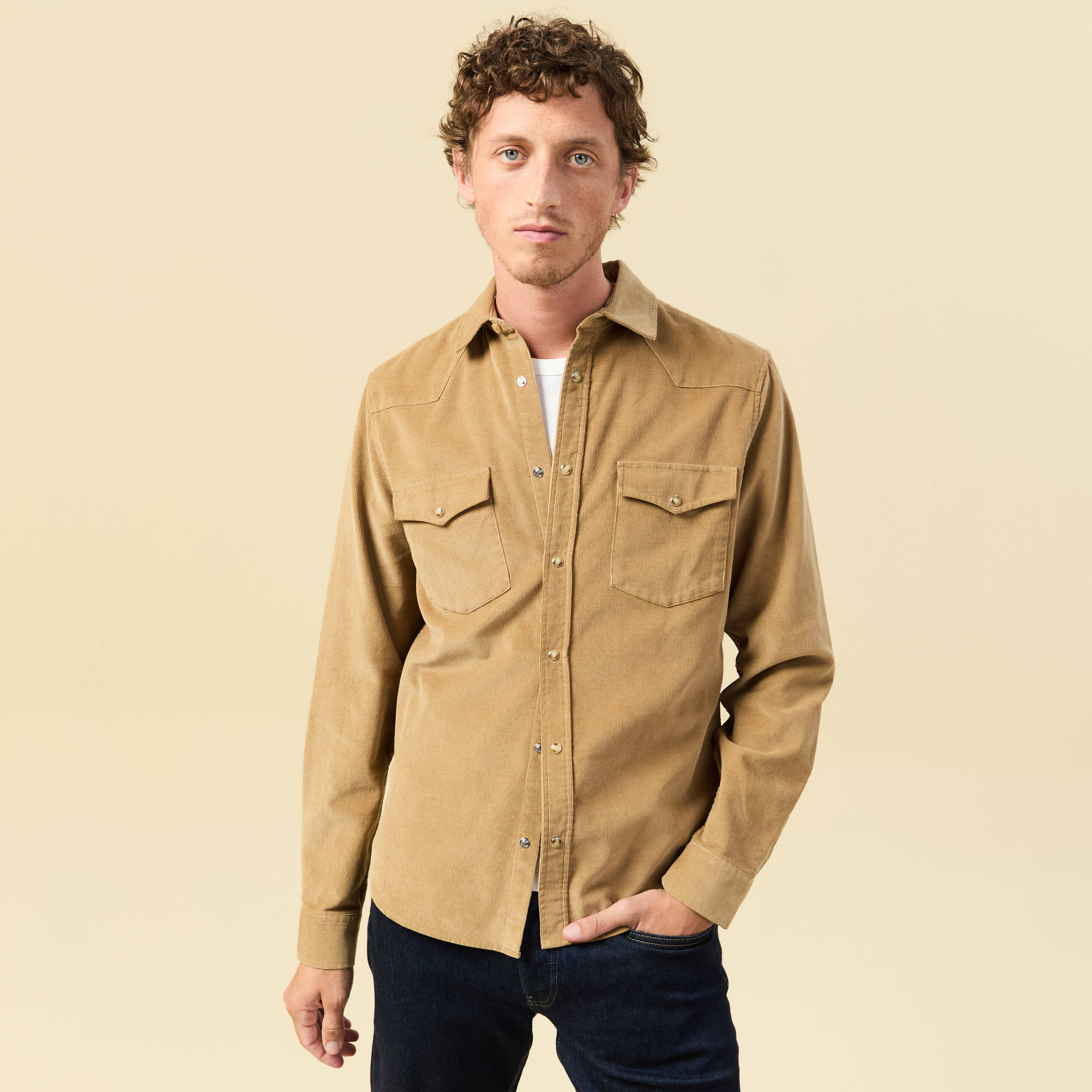 Chemise col classique manches longues beige homme