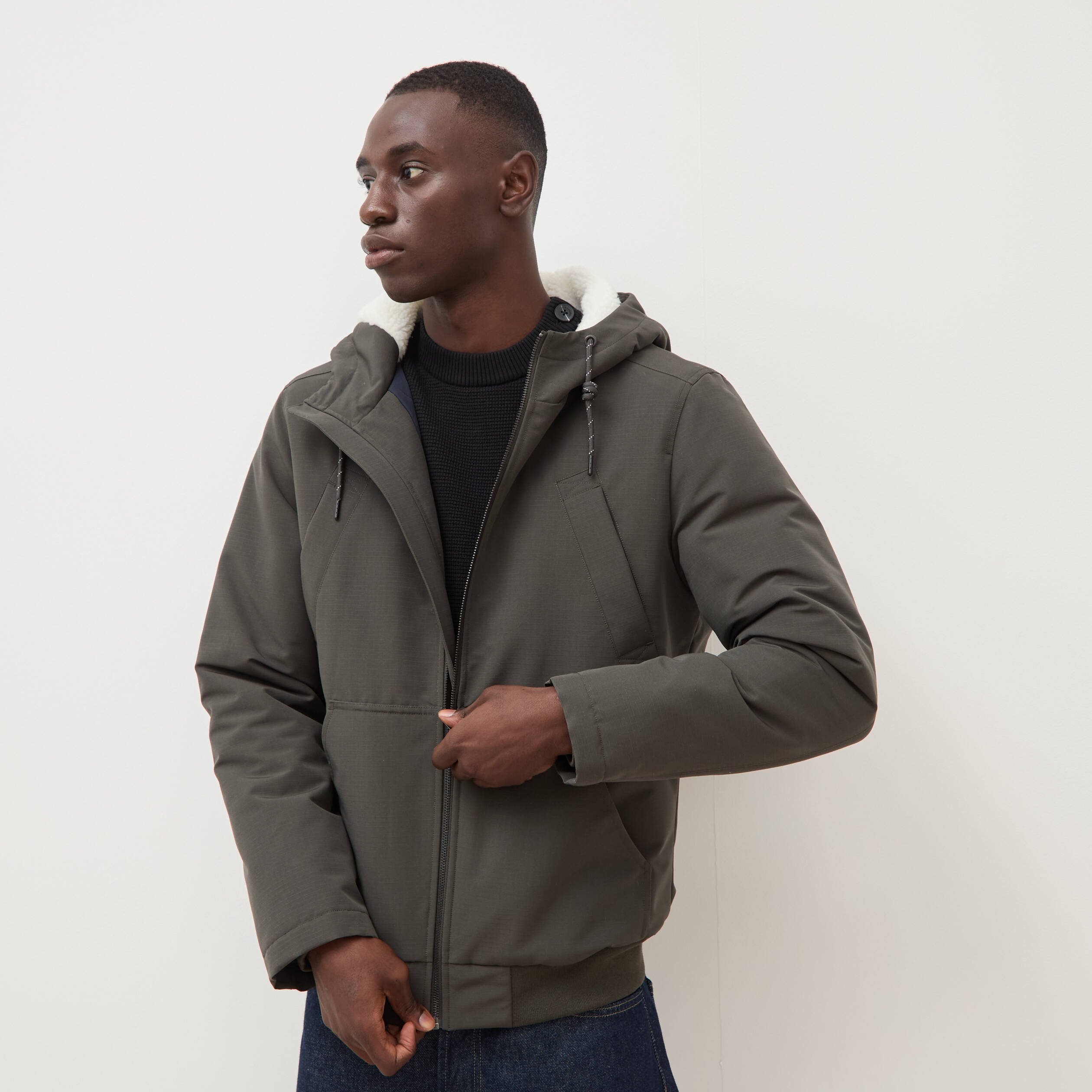 Parka courte &agrave; capuche vert kaki homme