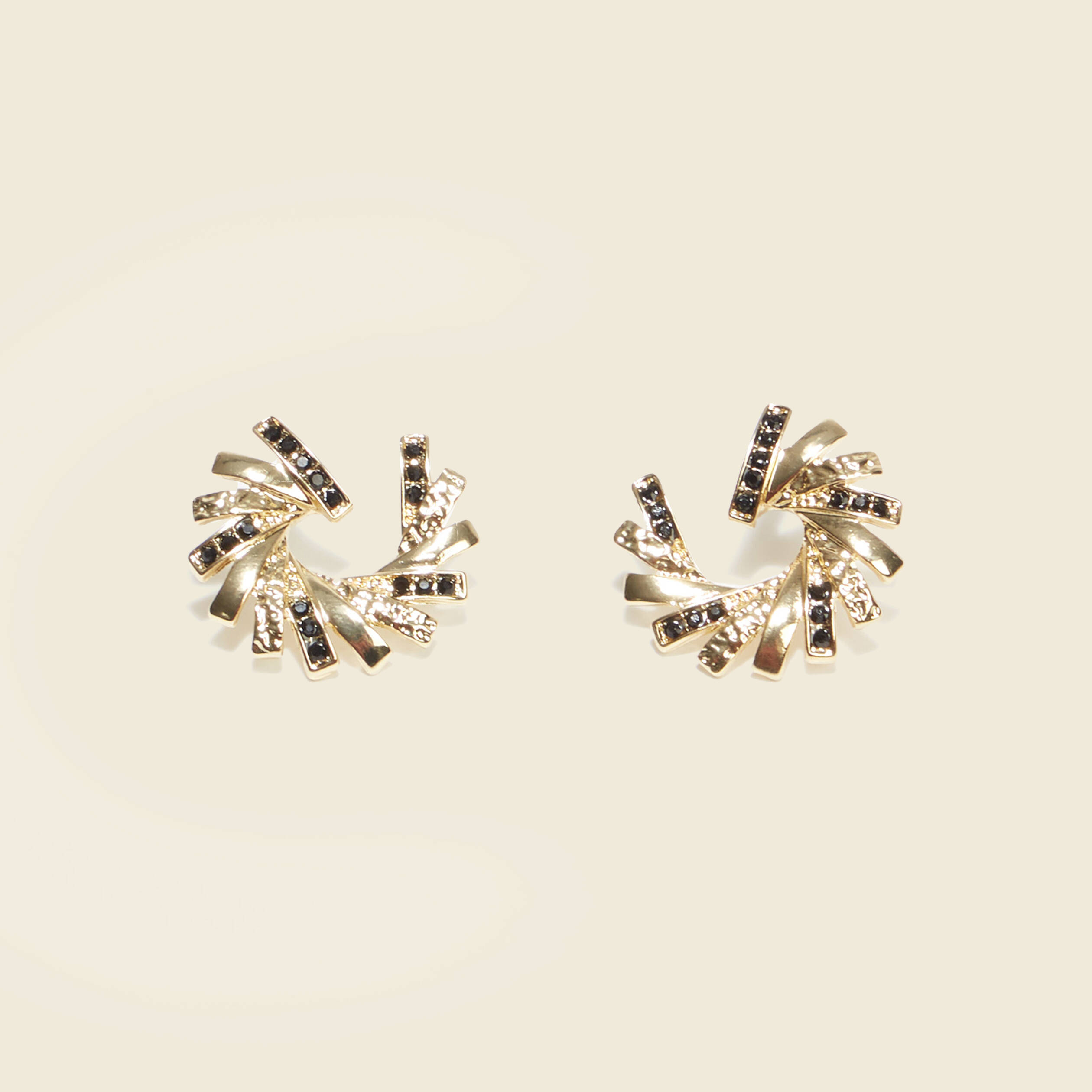 boucles doreilles clous noir femme Boucles d'oreilles clous noir femme