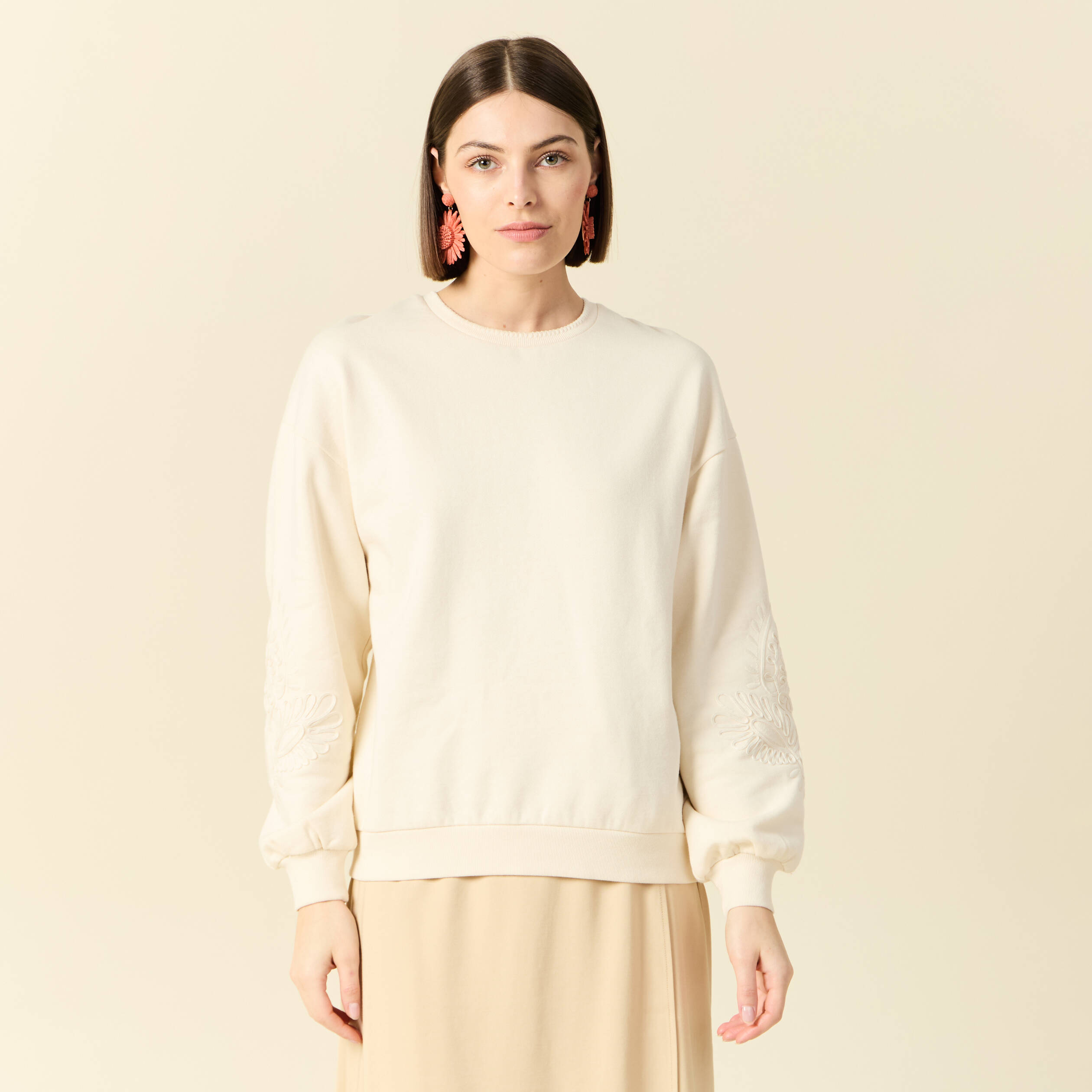 Sweat manches longues brod&eacute; ecru femme