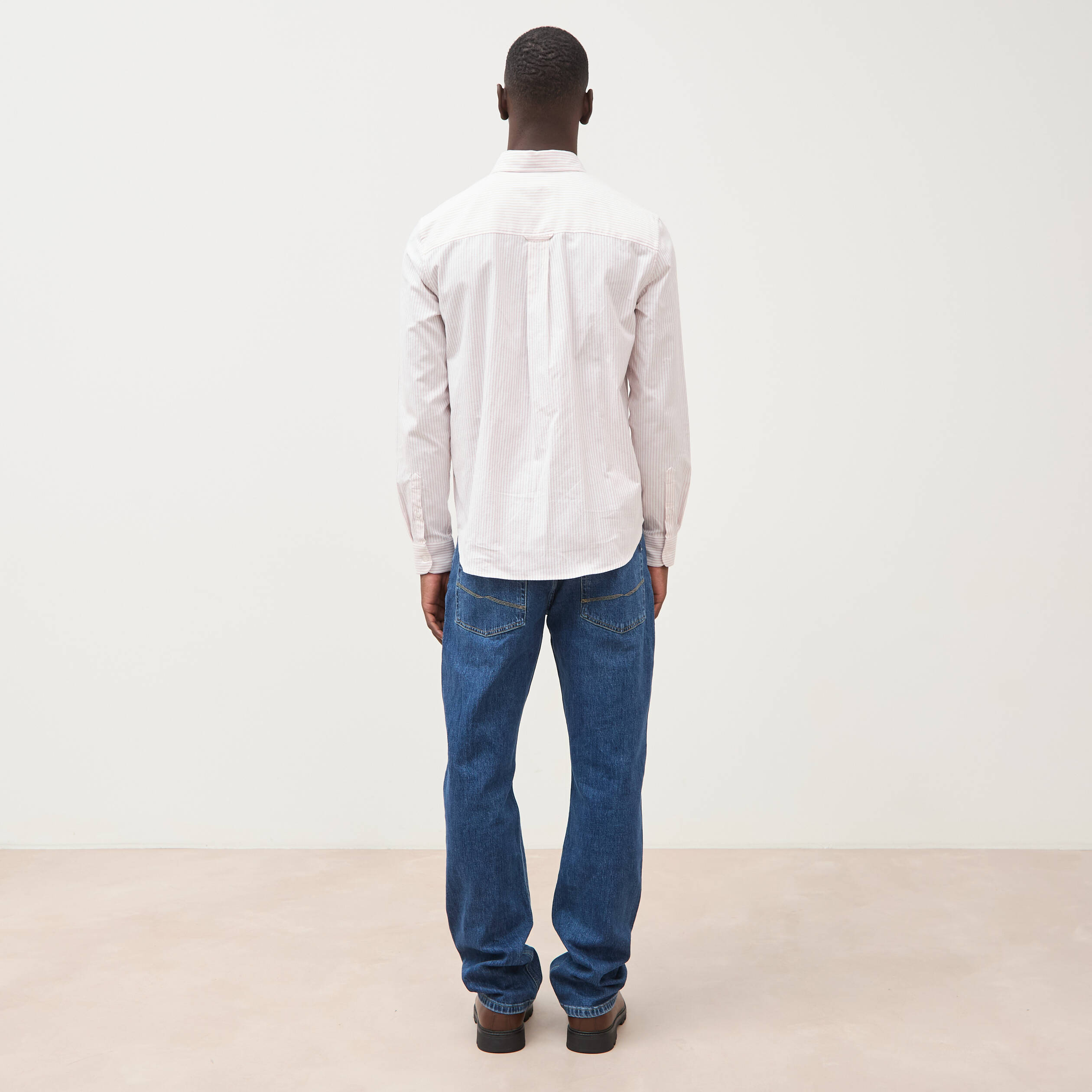 Chemise manches longues col am&eacute;ricain rose poudr&eacute;e homme