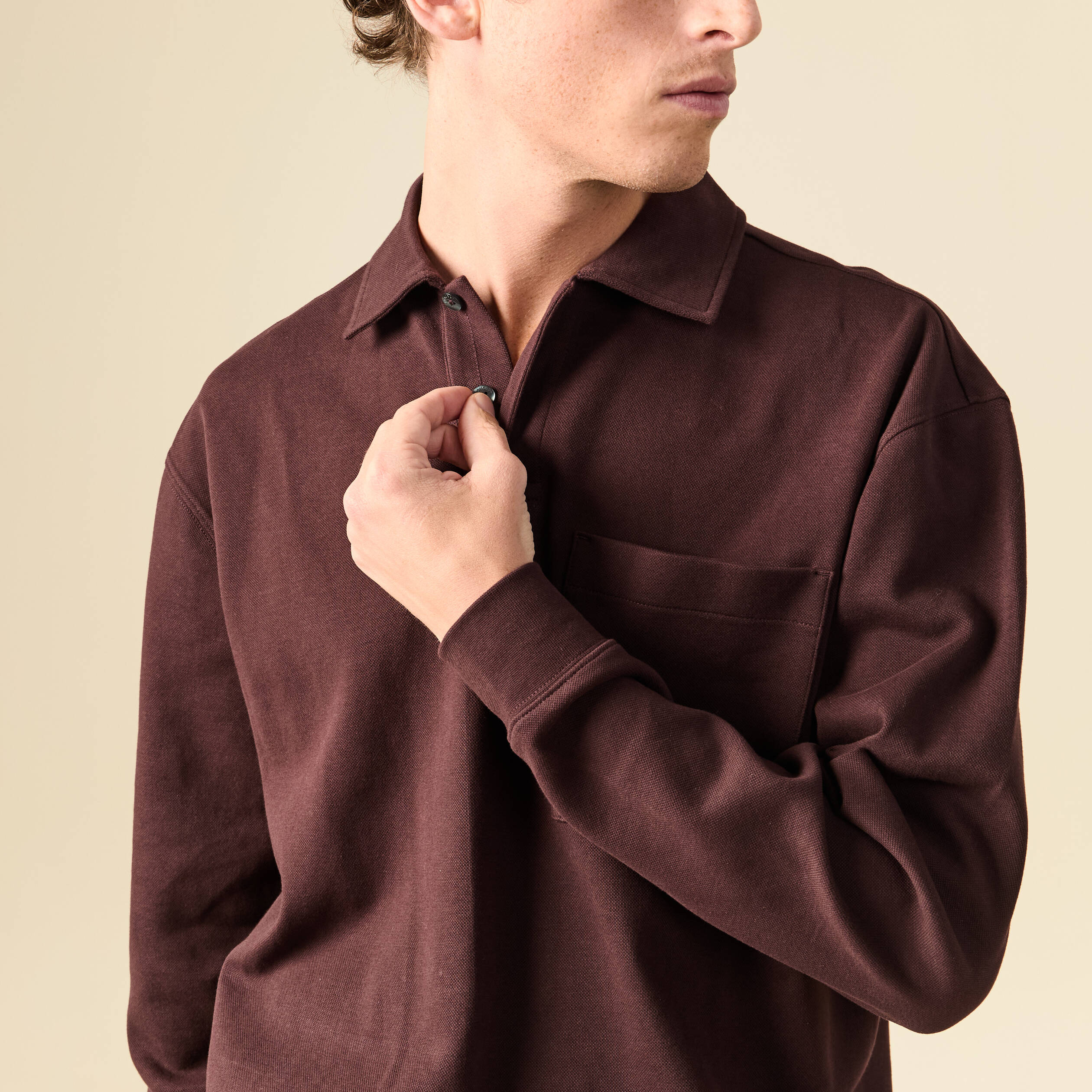 Polo ample manches longues col polo marron fonc&eacute; homme