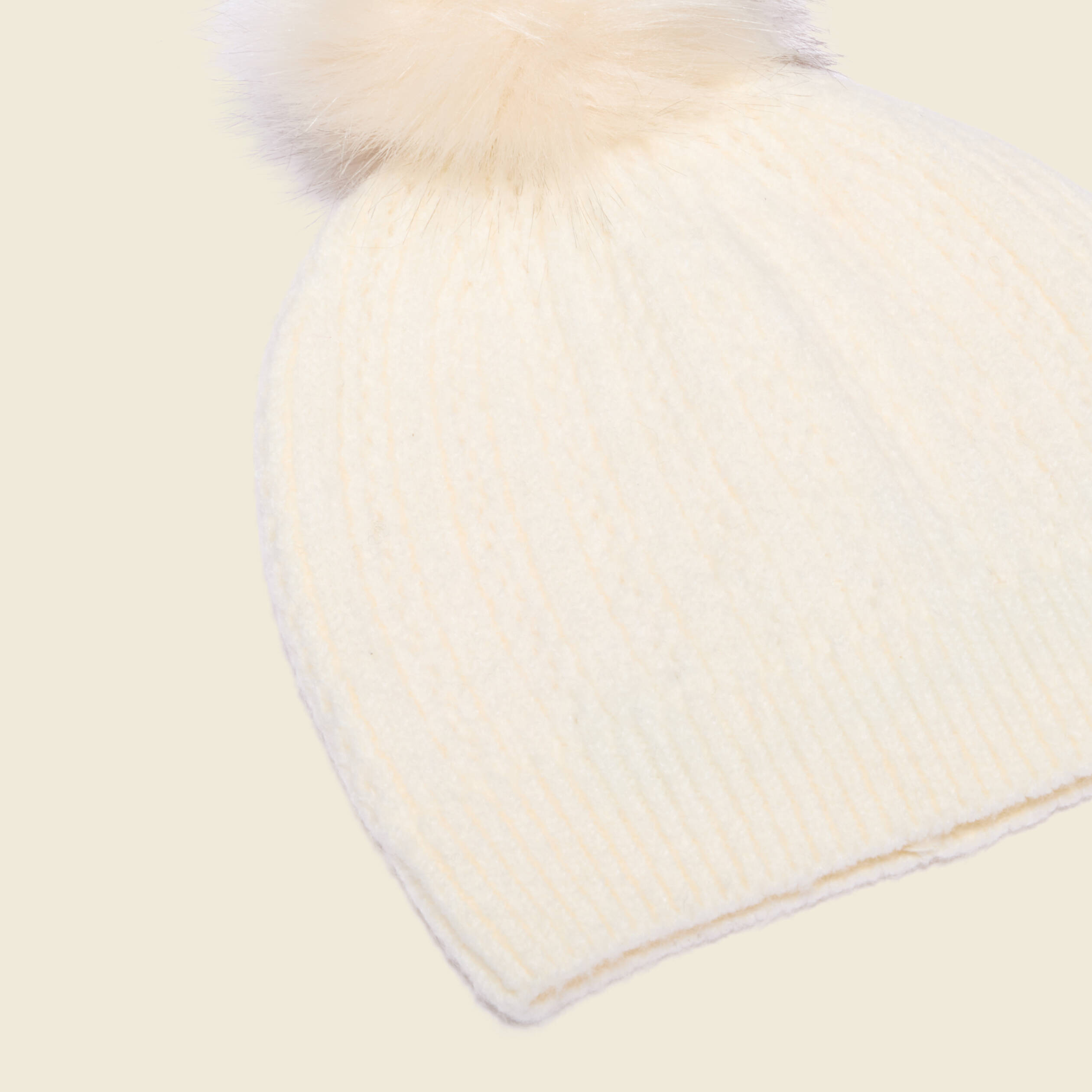 Bonnet ecru femme