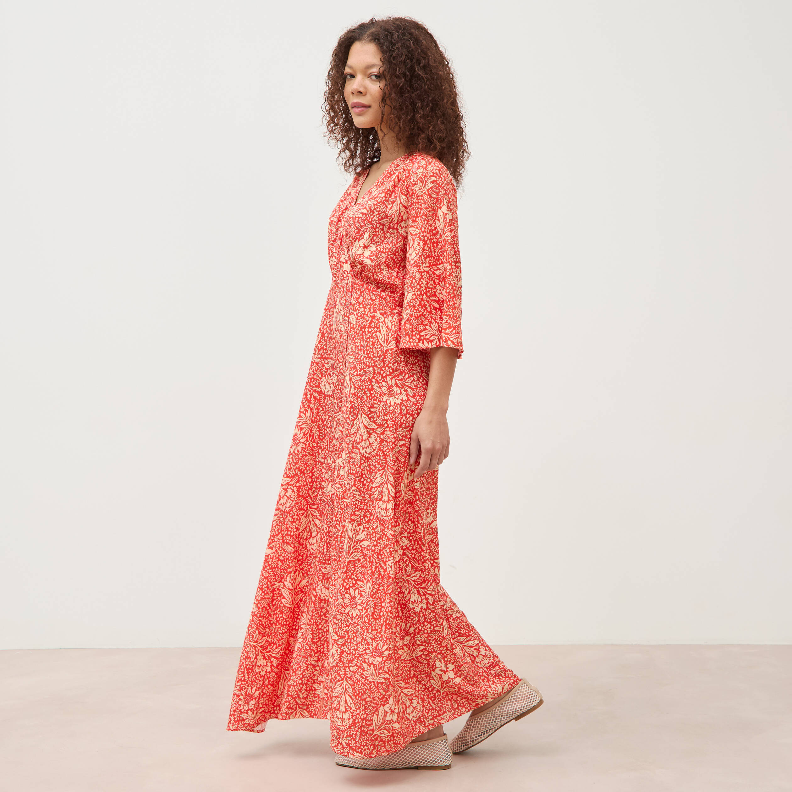 Robe col v manches longues rouge corail femme