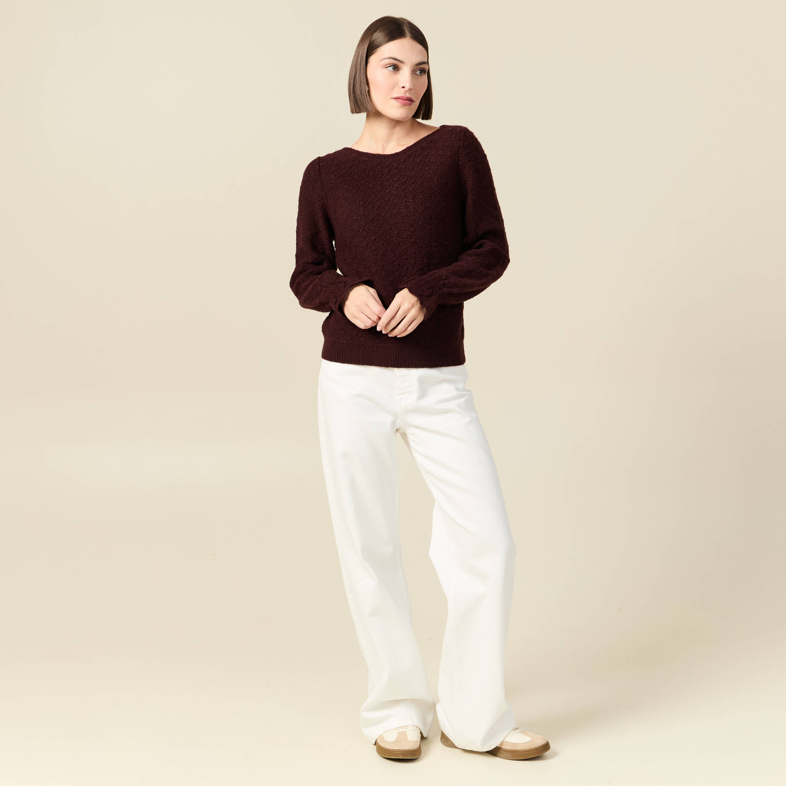 Pull ajour&eacute; col bateau manches longues prune femme