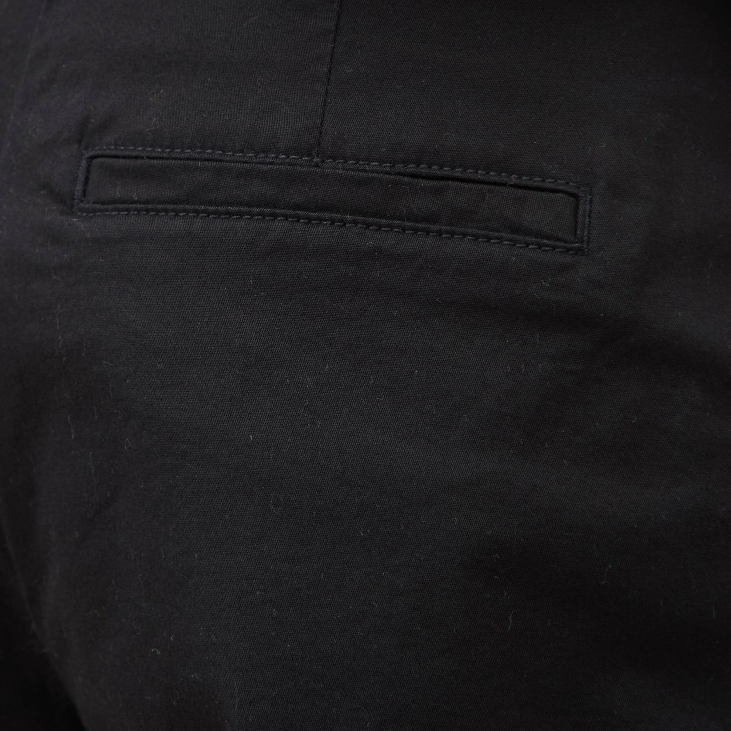 Short taille standard noir femme