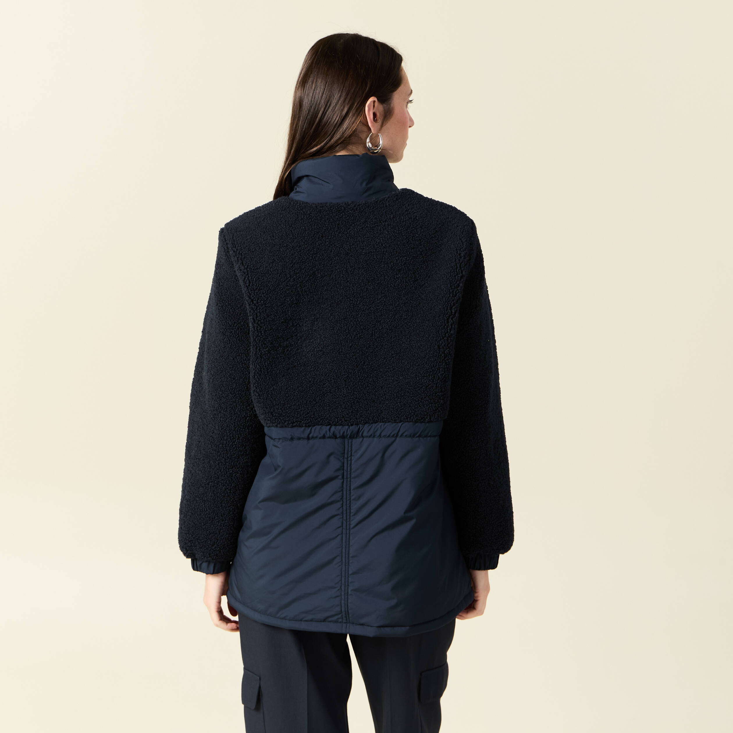 Manteau manches sherpa bleu marine femme