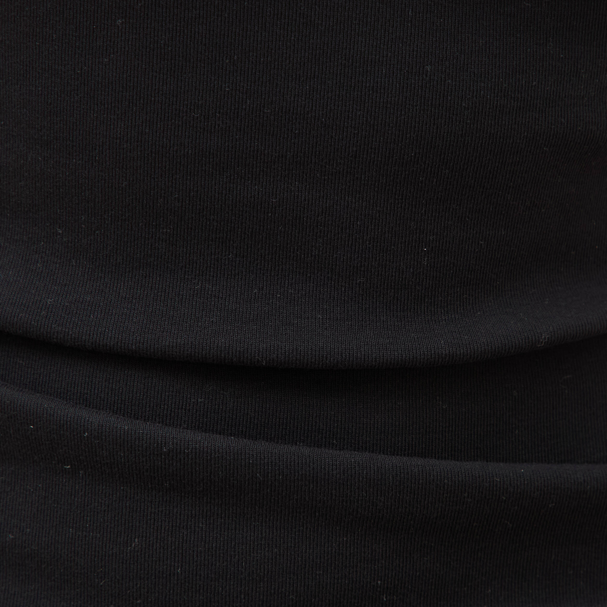 D&eacute;bardeur sans manches noir femme
