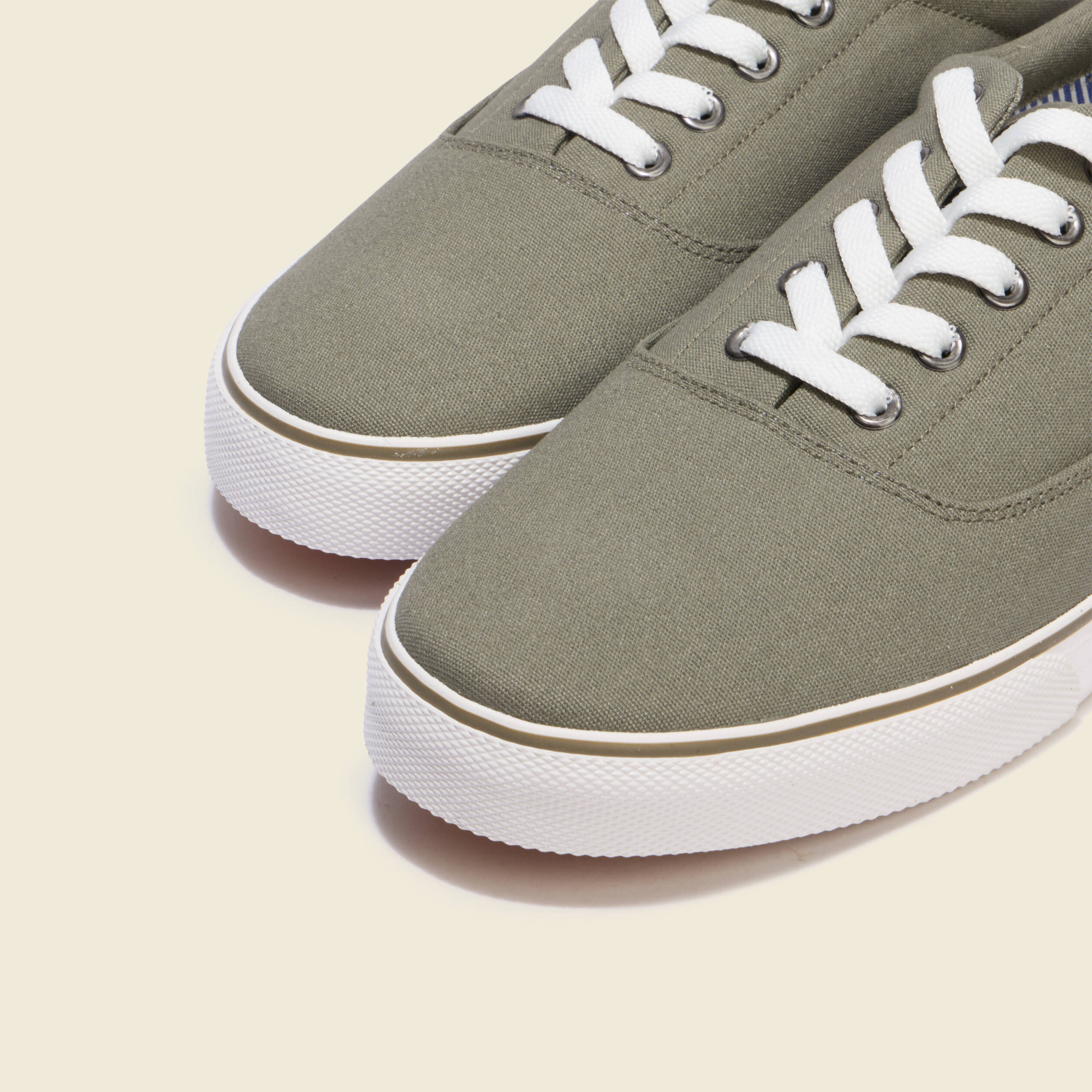 Tennis vert kaki homme