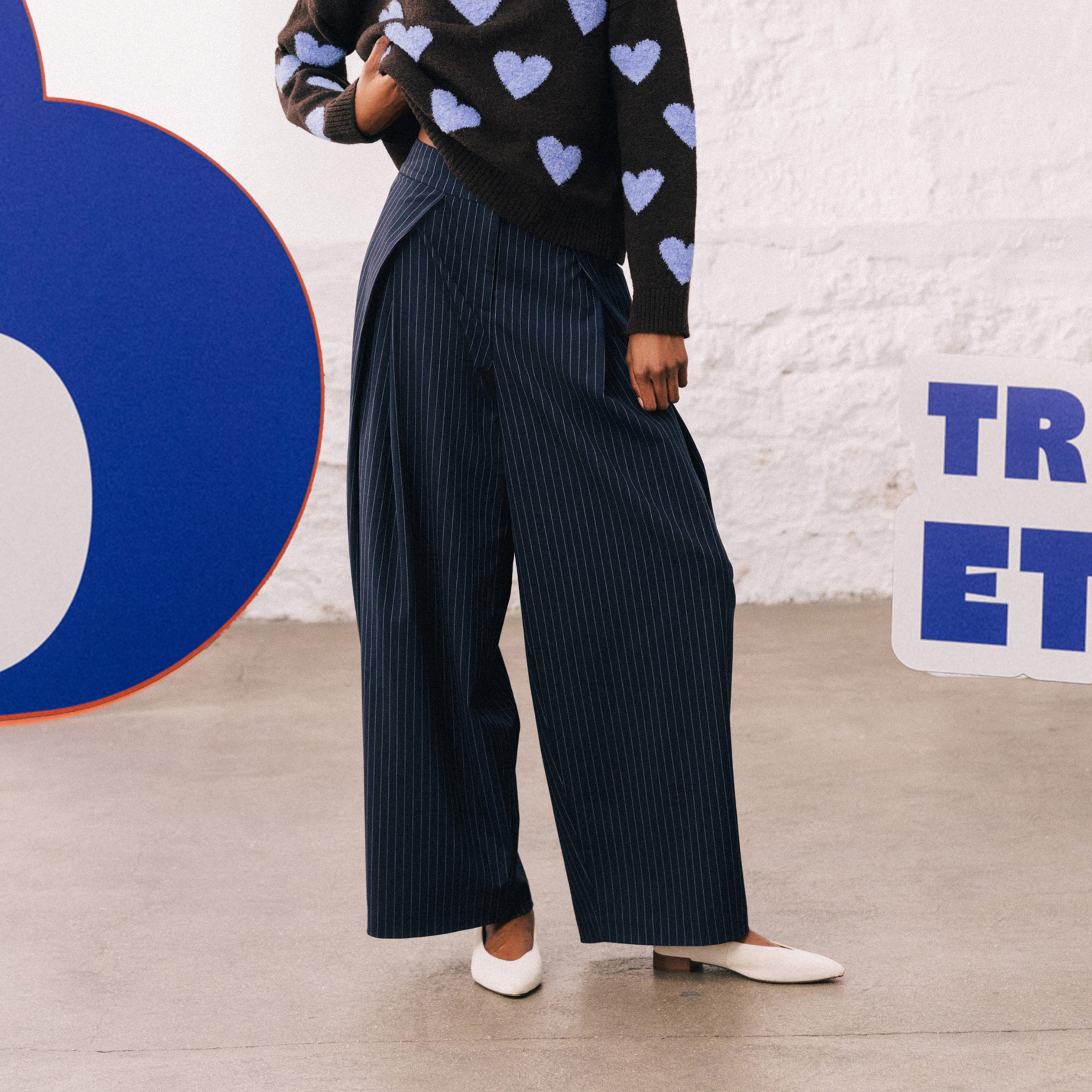 Pantalon ample taille standard bleu marine femme