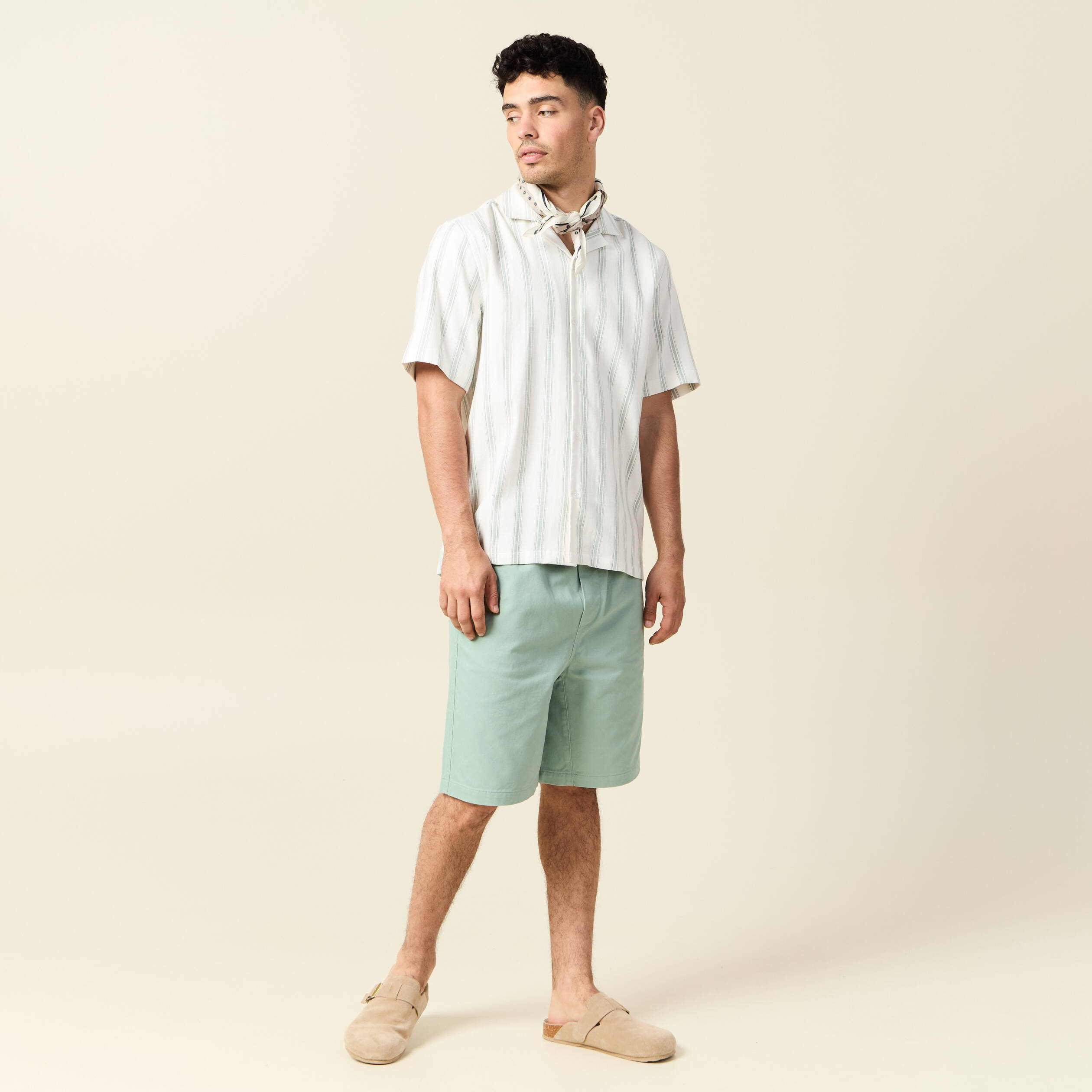 Chemise manches courtes vert homme