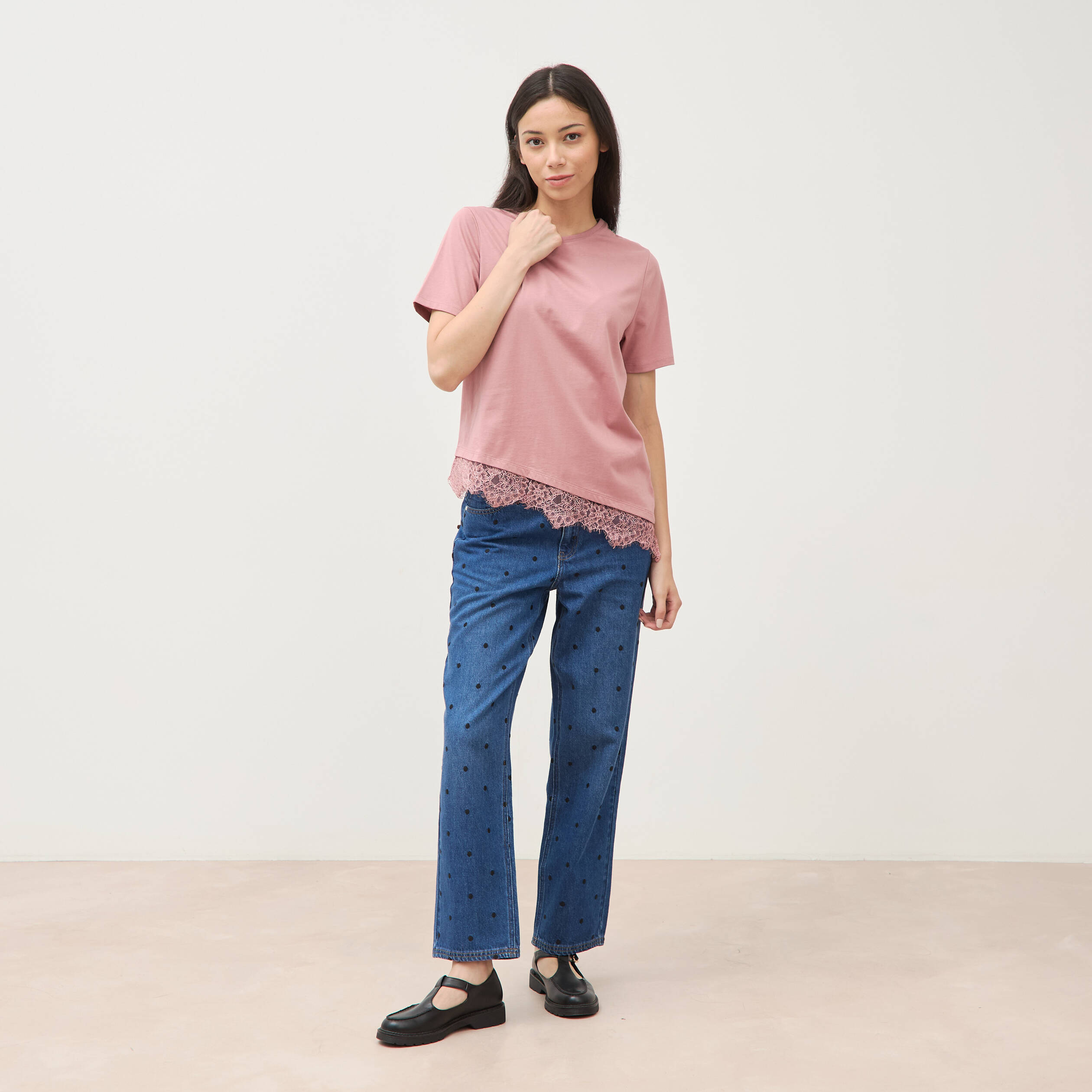 T-shirt droit col rond avec dentelle vieux rose femme