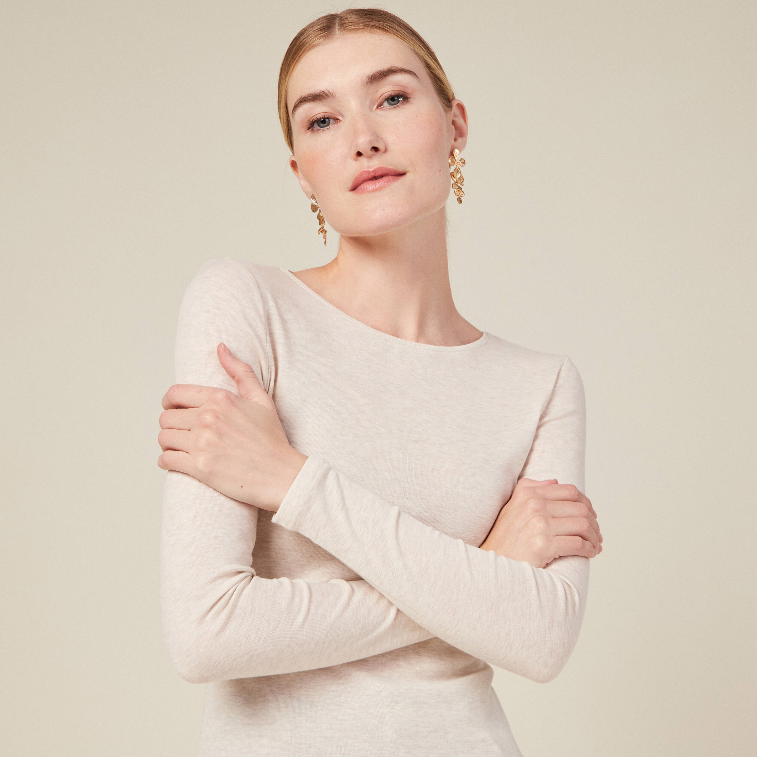 t shirt femme maille unie instinct beige femme T-shirt femme maille unie Instinct beige femme