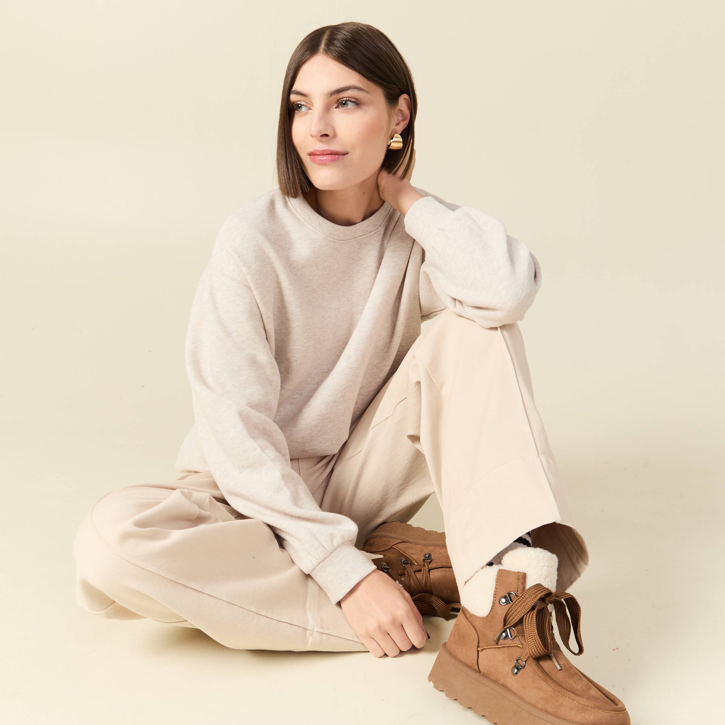 Sweat droit manches longues beige femme