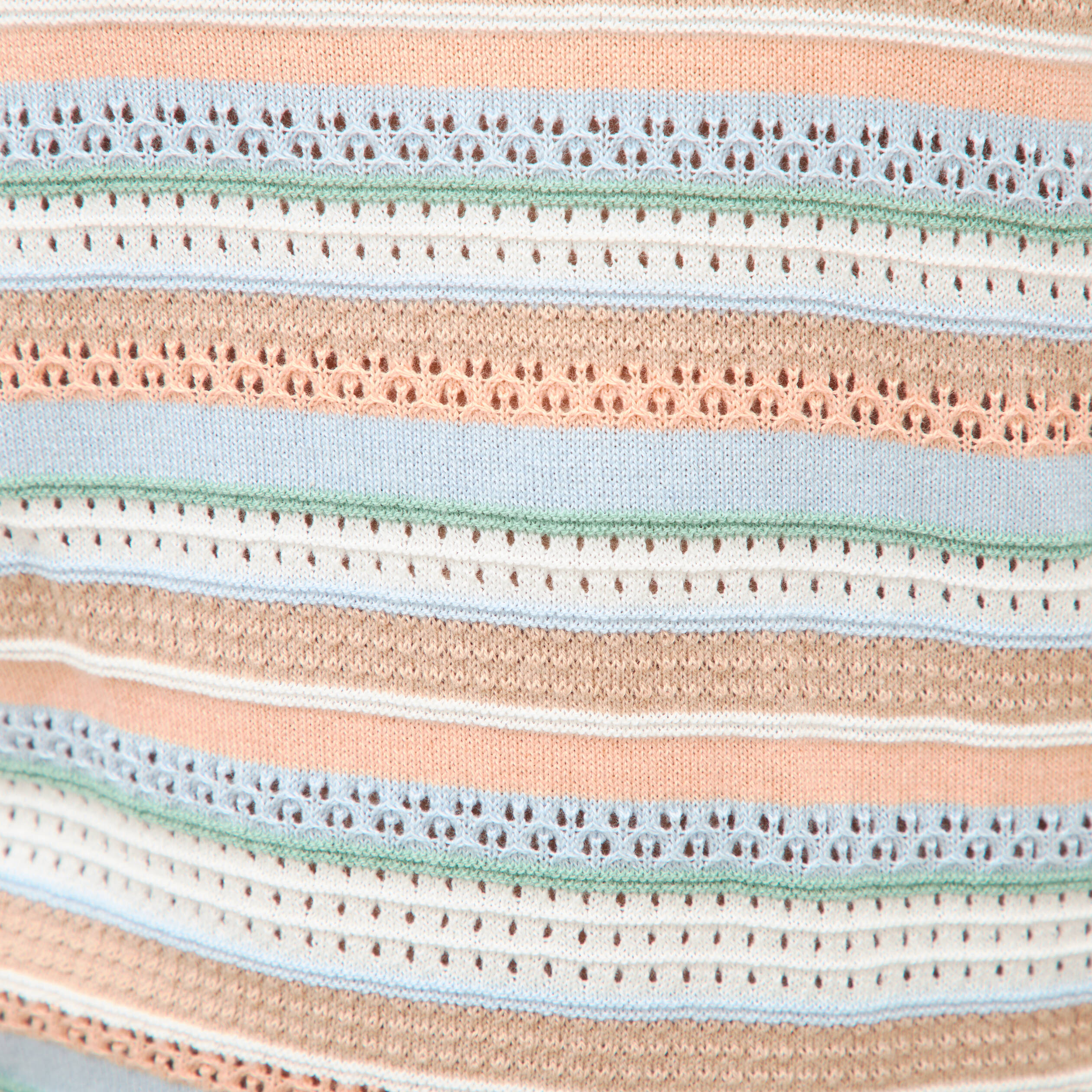 Pull ajour&eacute; col rond manches longues multicolore femme