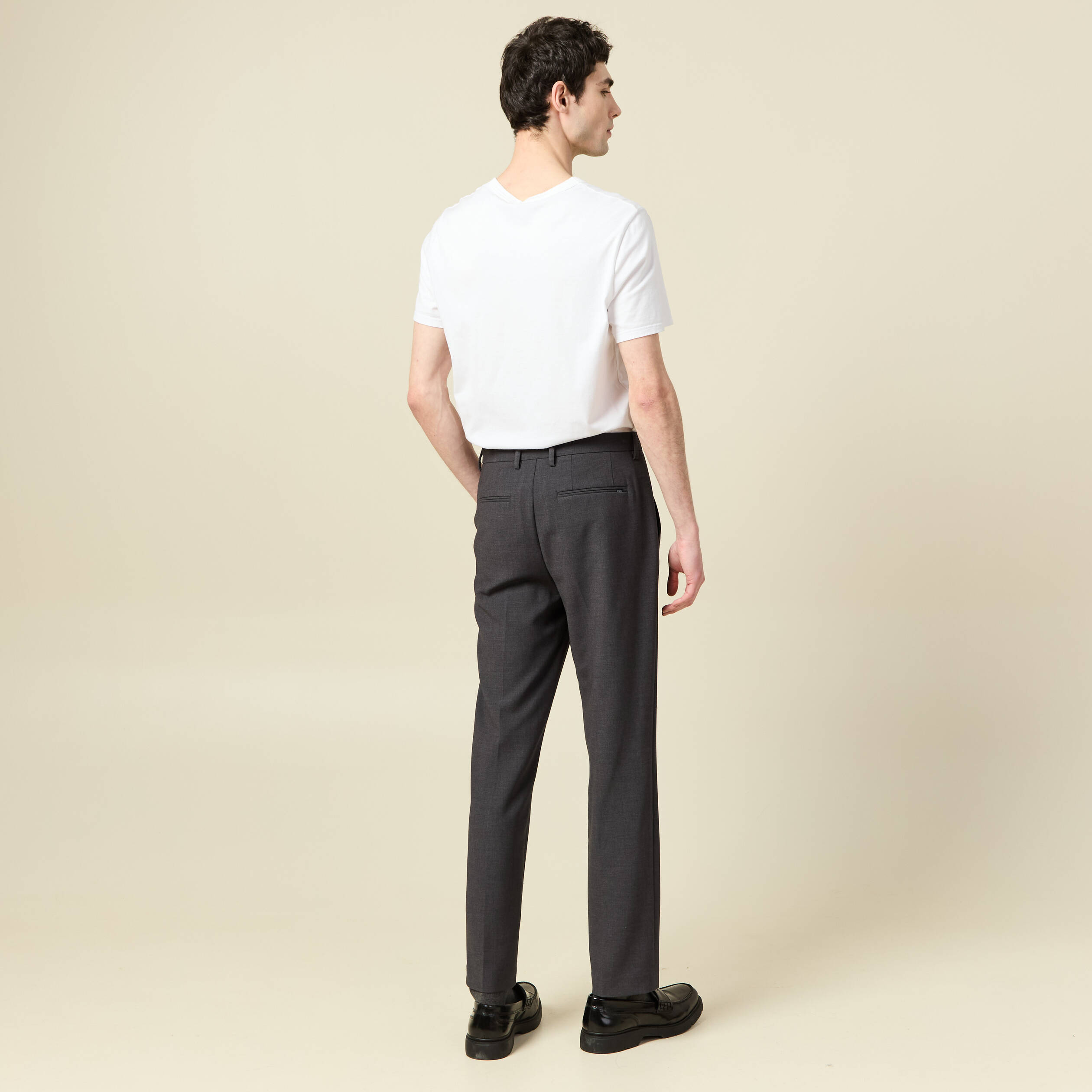 Pantalon slim cigarette gris fonc&eacute; homme