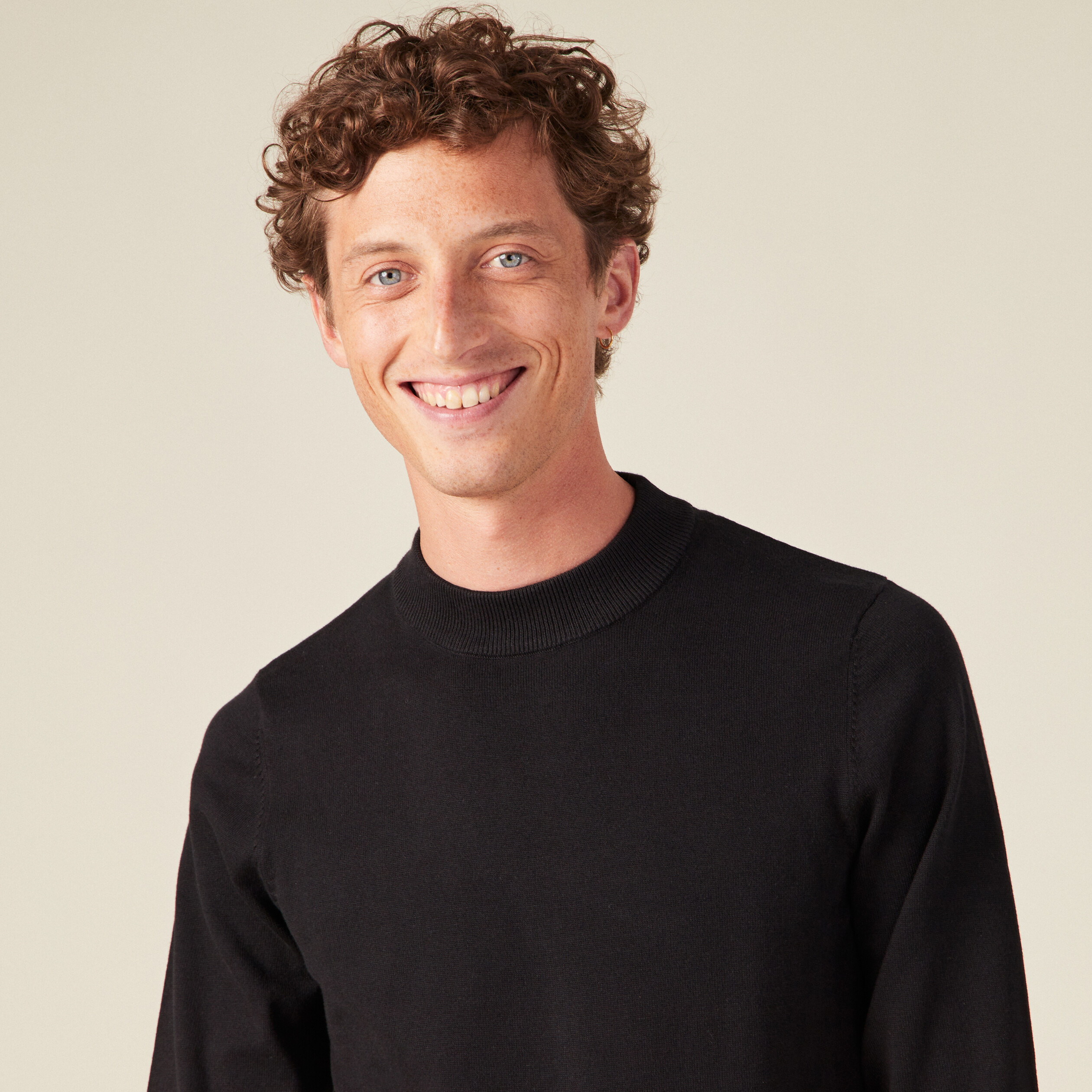 Pull manches longues noir homme