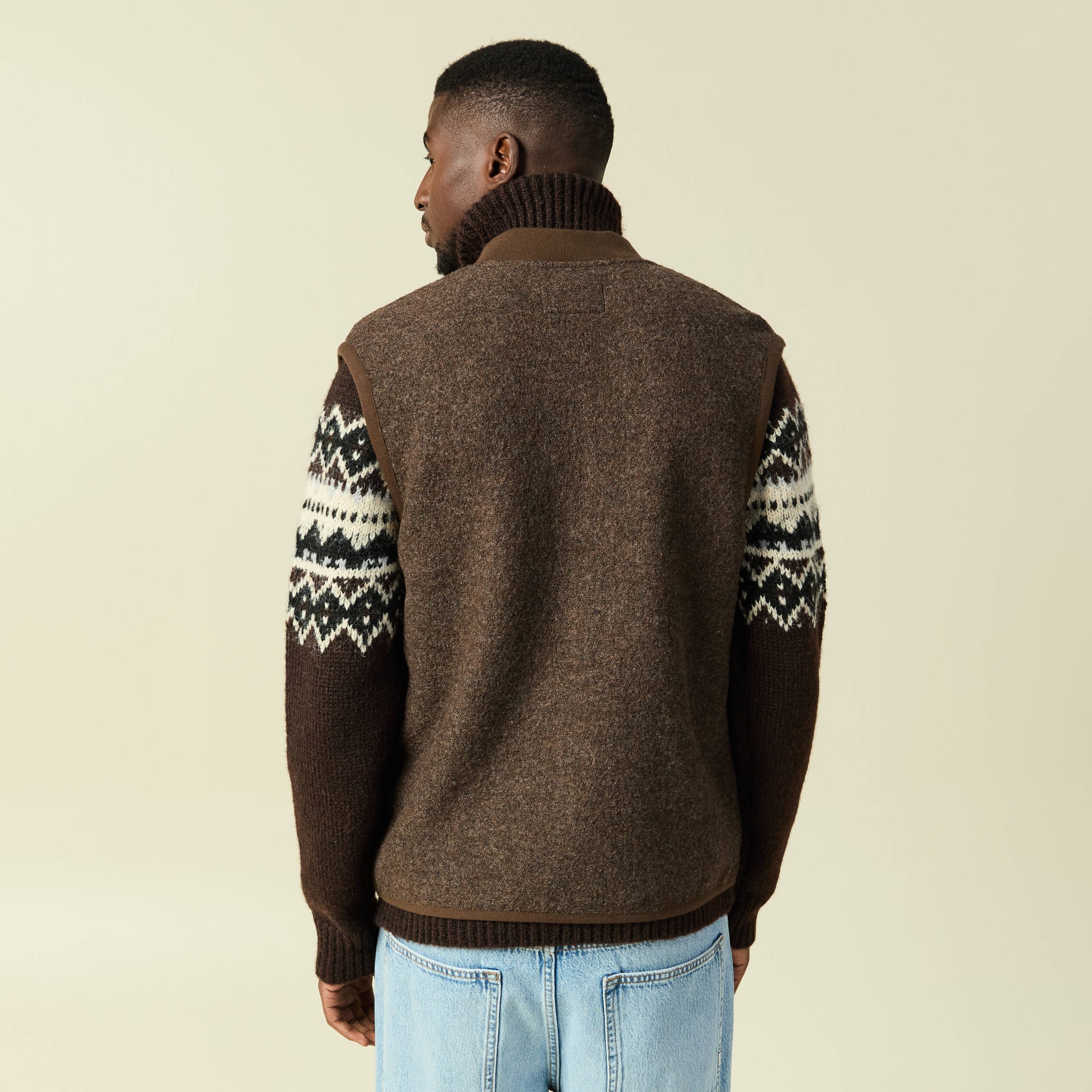 Gilet droit court sans manches marron fonc&eacute; homme