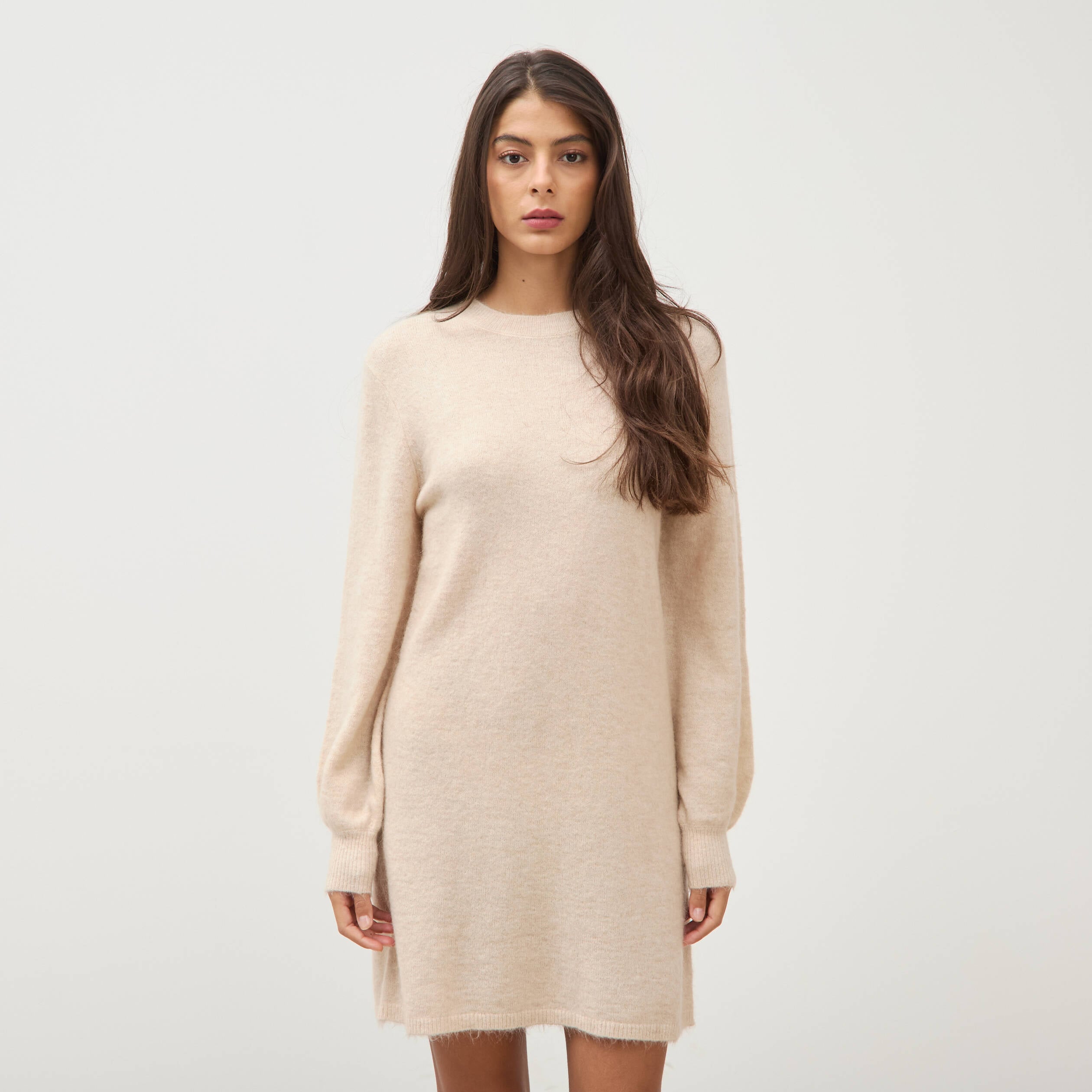 Robe droite courte manches longues creme femme