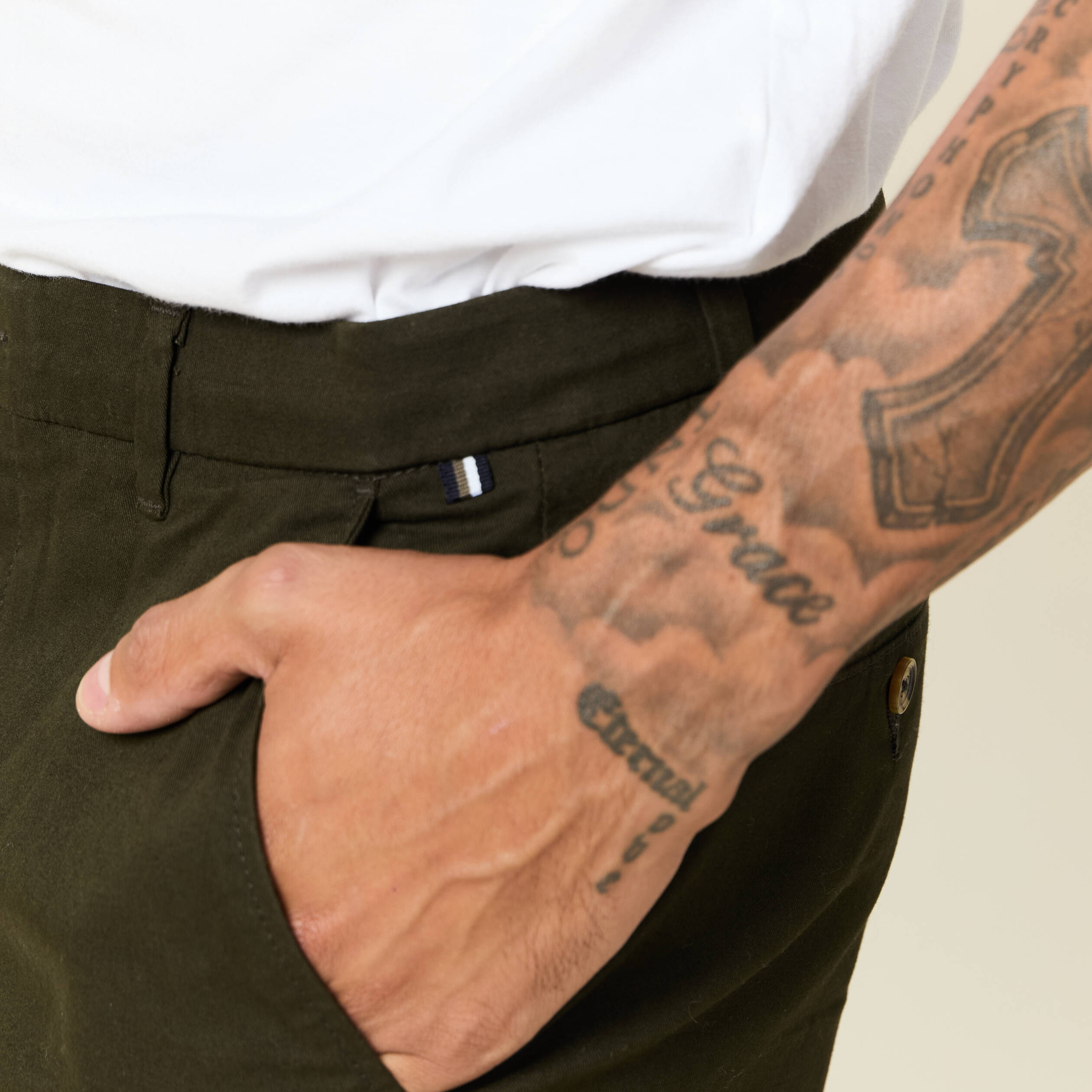 Pantalon chino longueur 32 vert kaki homme