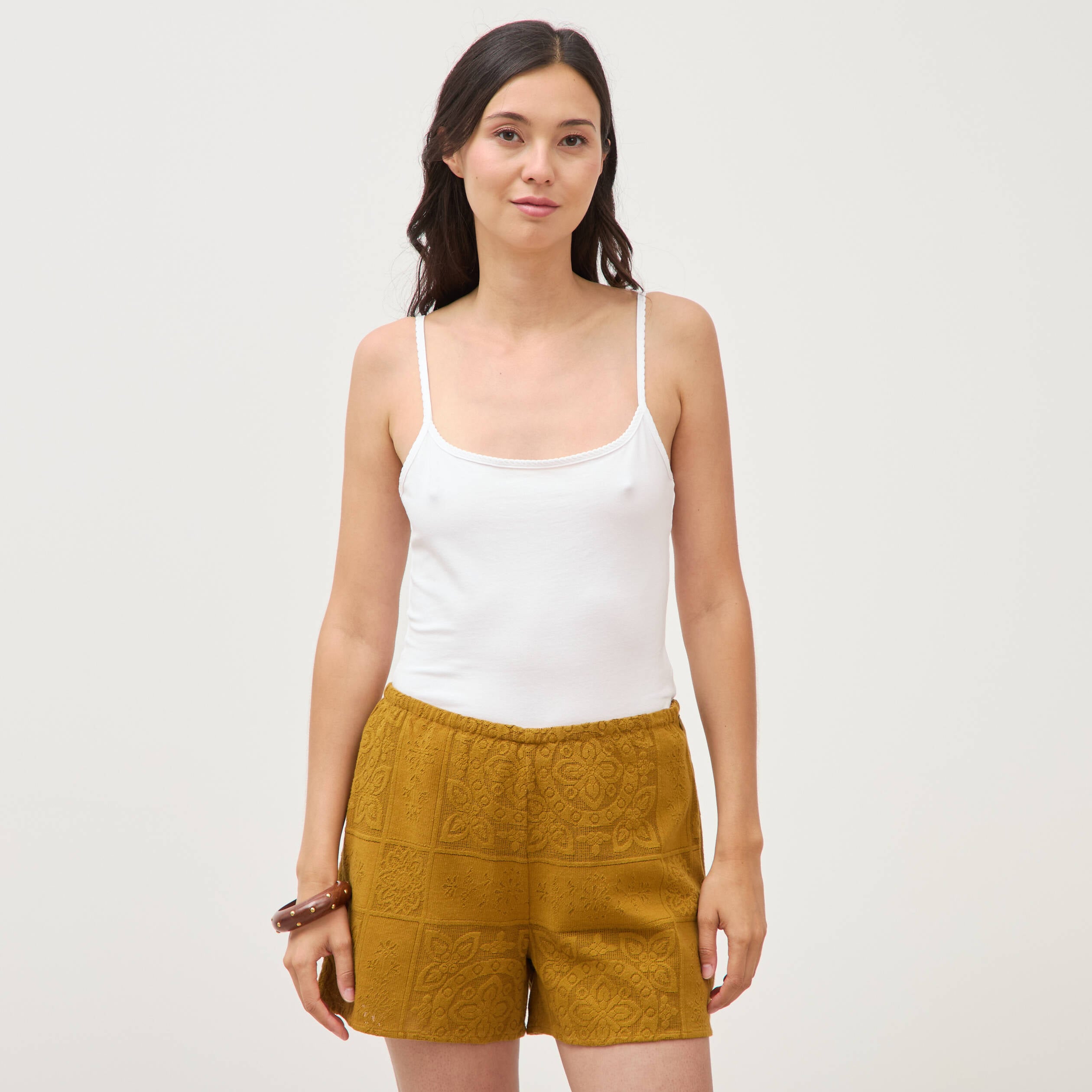 Short taille standard en dentelle vert olive femme