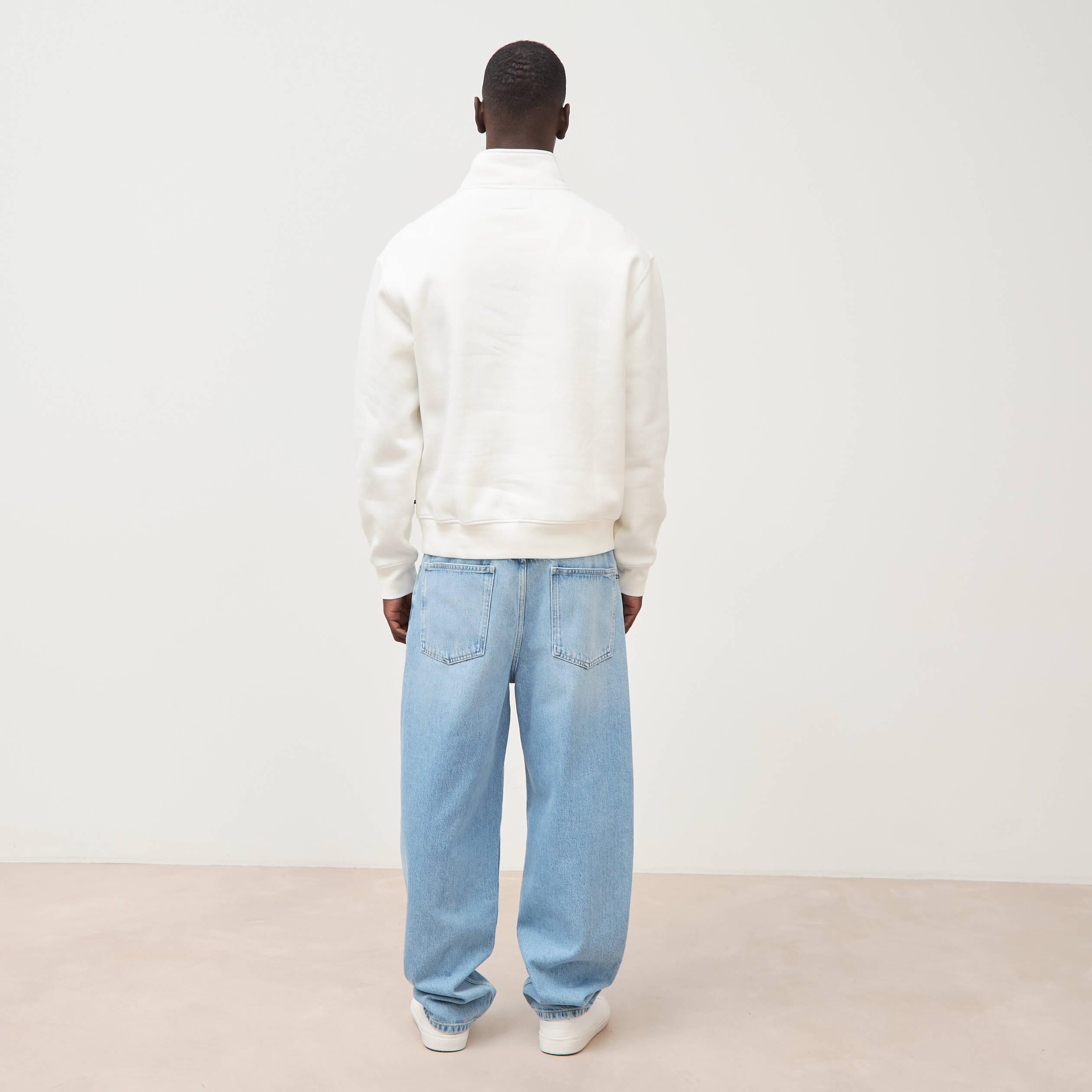 Sweat ample col montant manches longues ecru homme