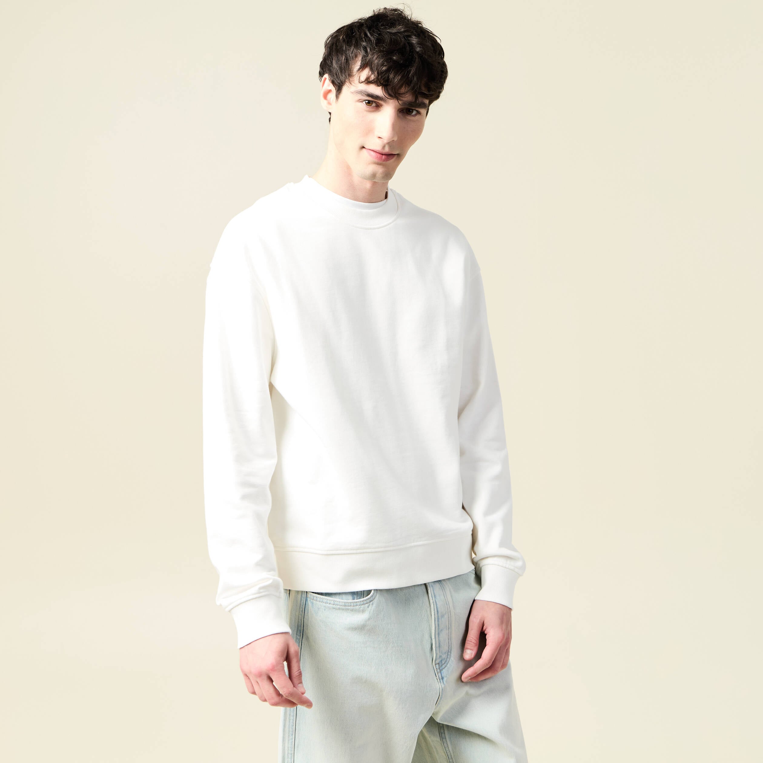 Sweat col rond manches longues en coton ecru homme