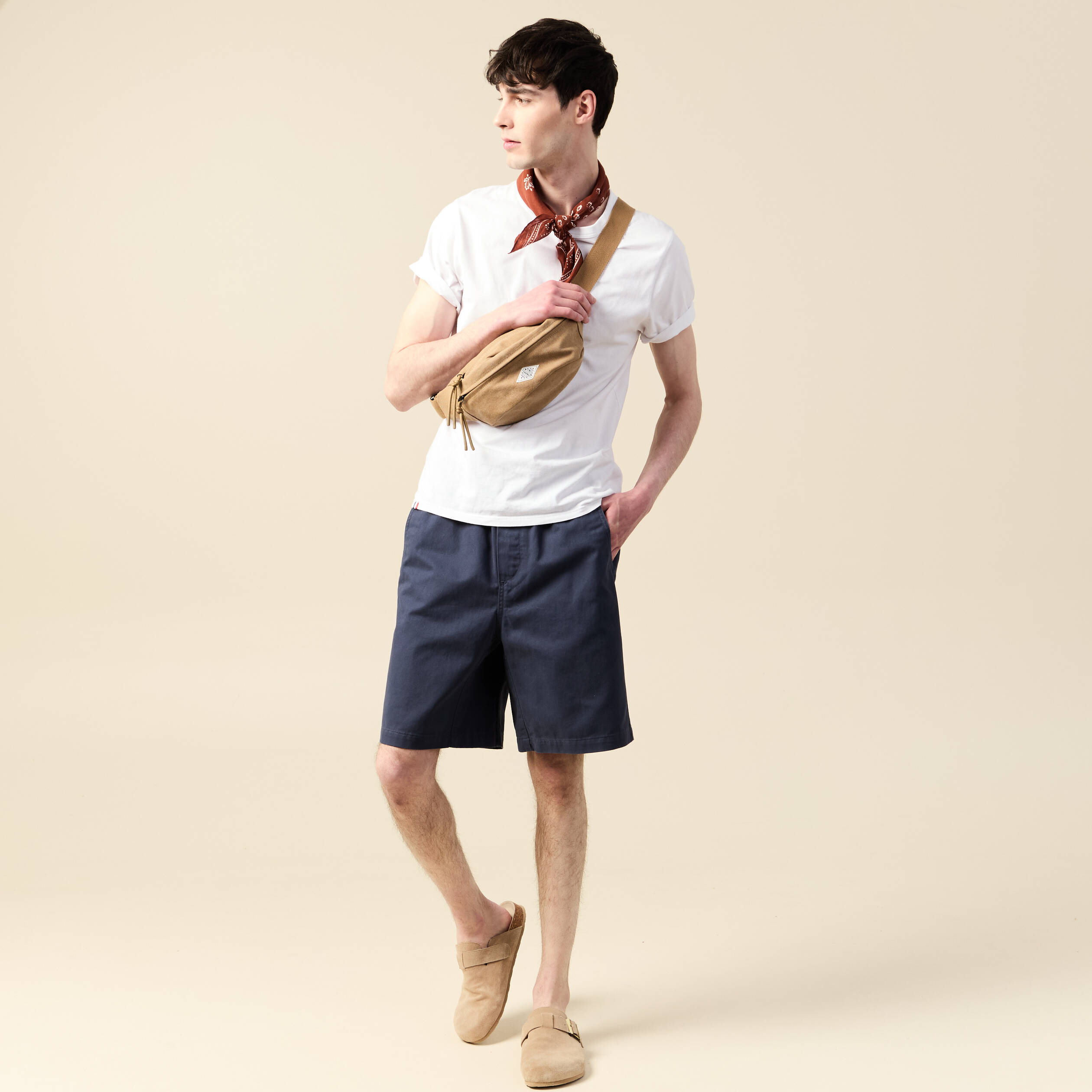 Bermuda droit bleu marine homme