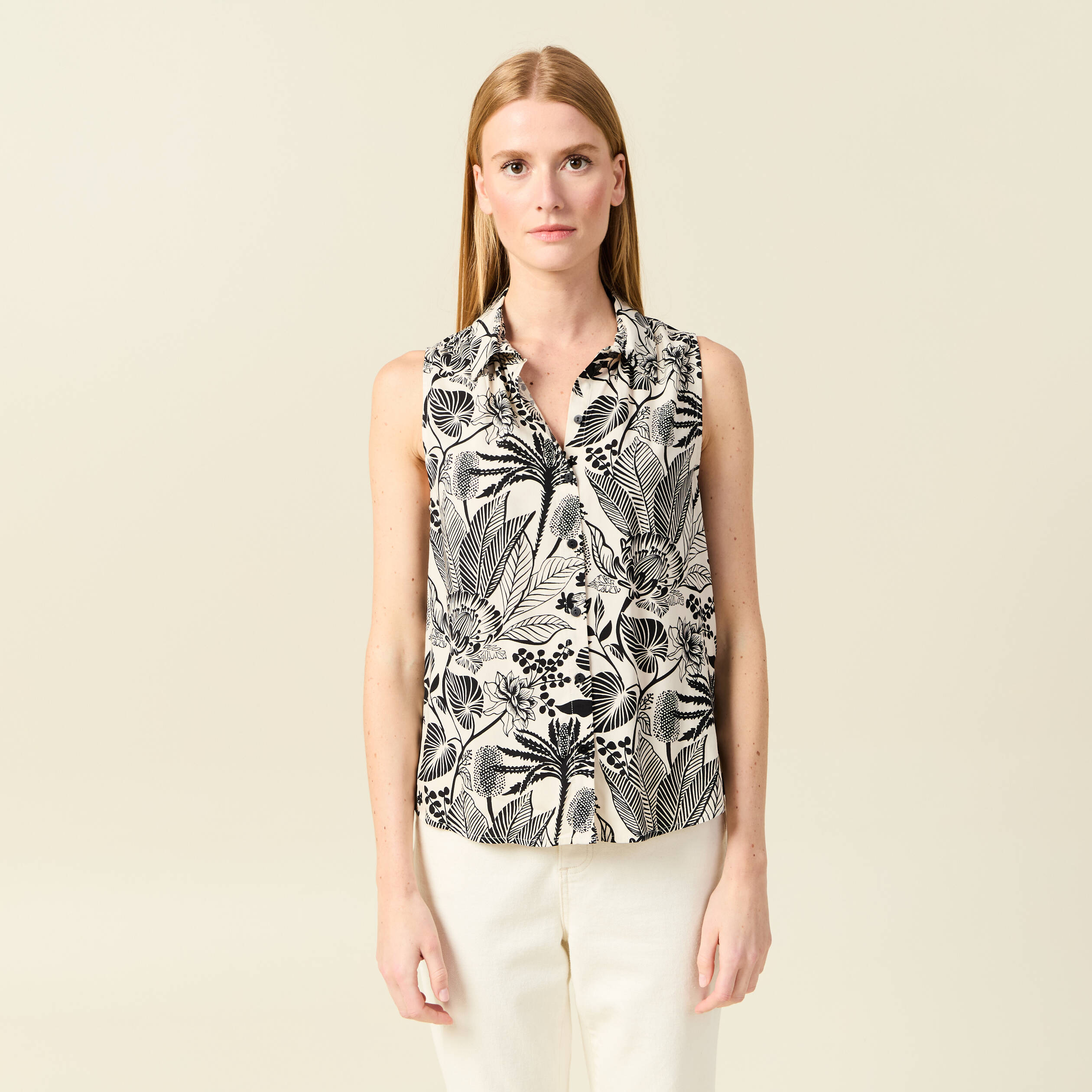 chemise sans manches decollete blanc femme Chemise sans manches décolleté blanc femme