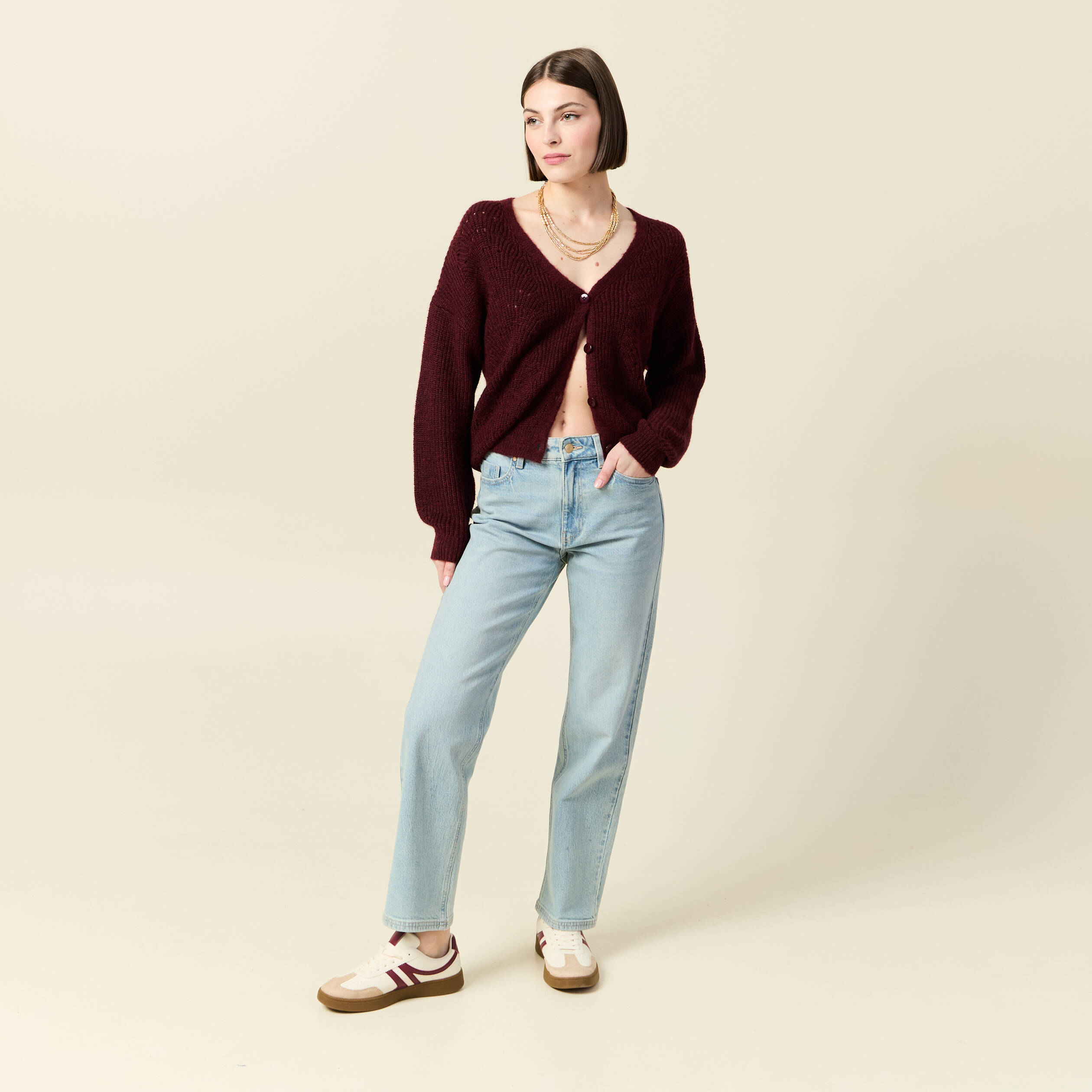 Gilet ajour&eacute; col V manches longues bordeaux femme