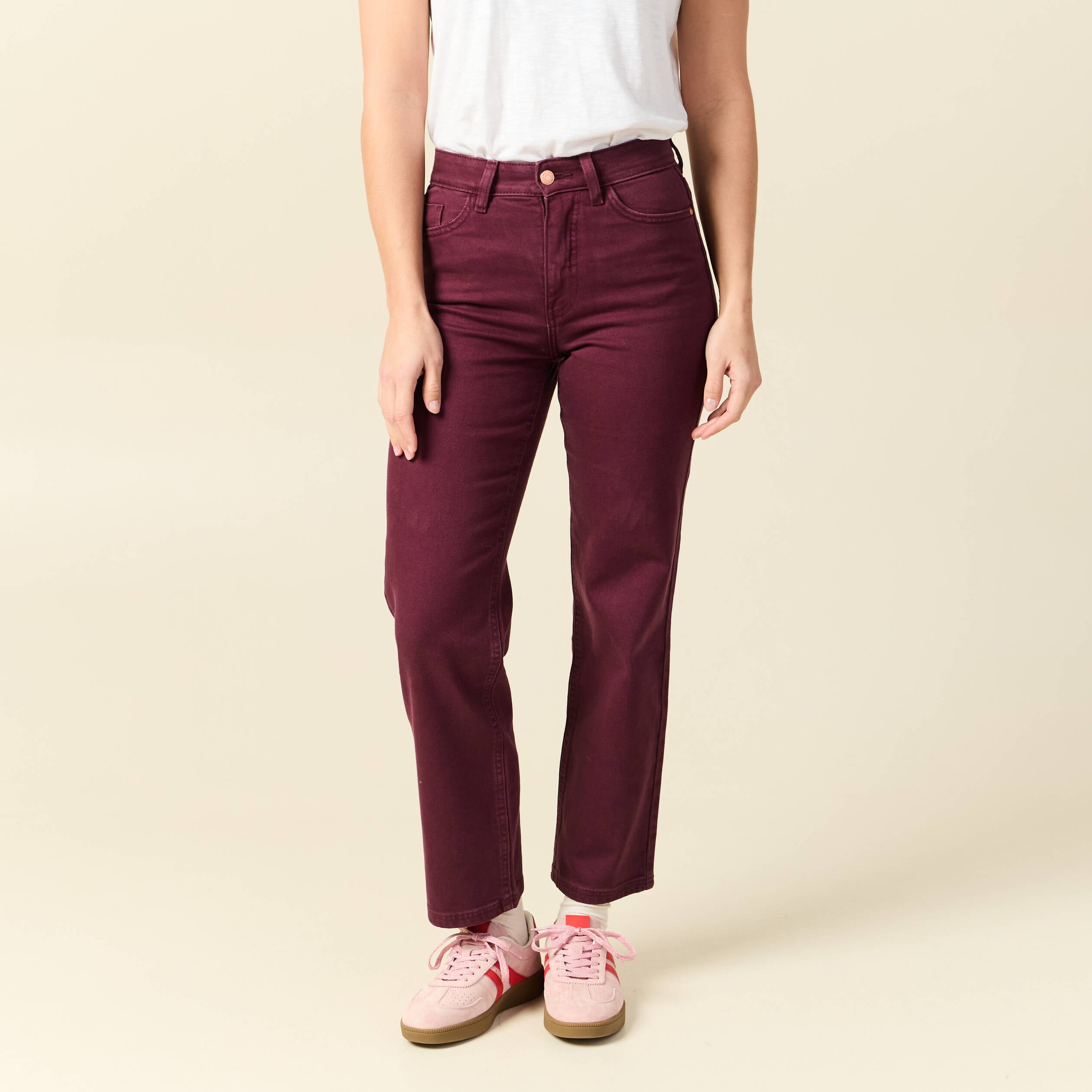 Jeans droit 7/8&egrave;me taille standard bordeaux femme