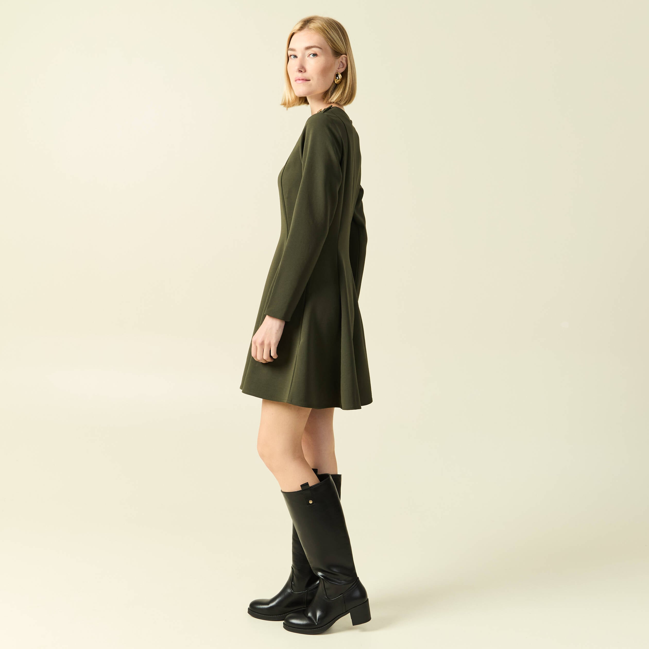 Robe fluide manches longues col rond vert kaki femme