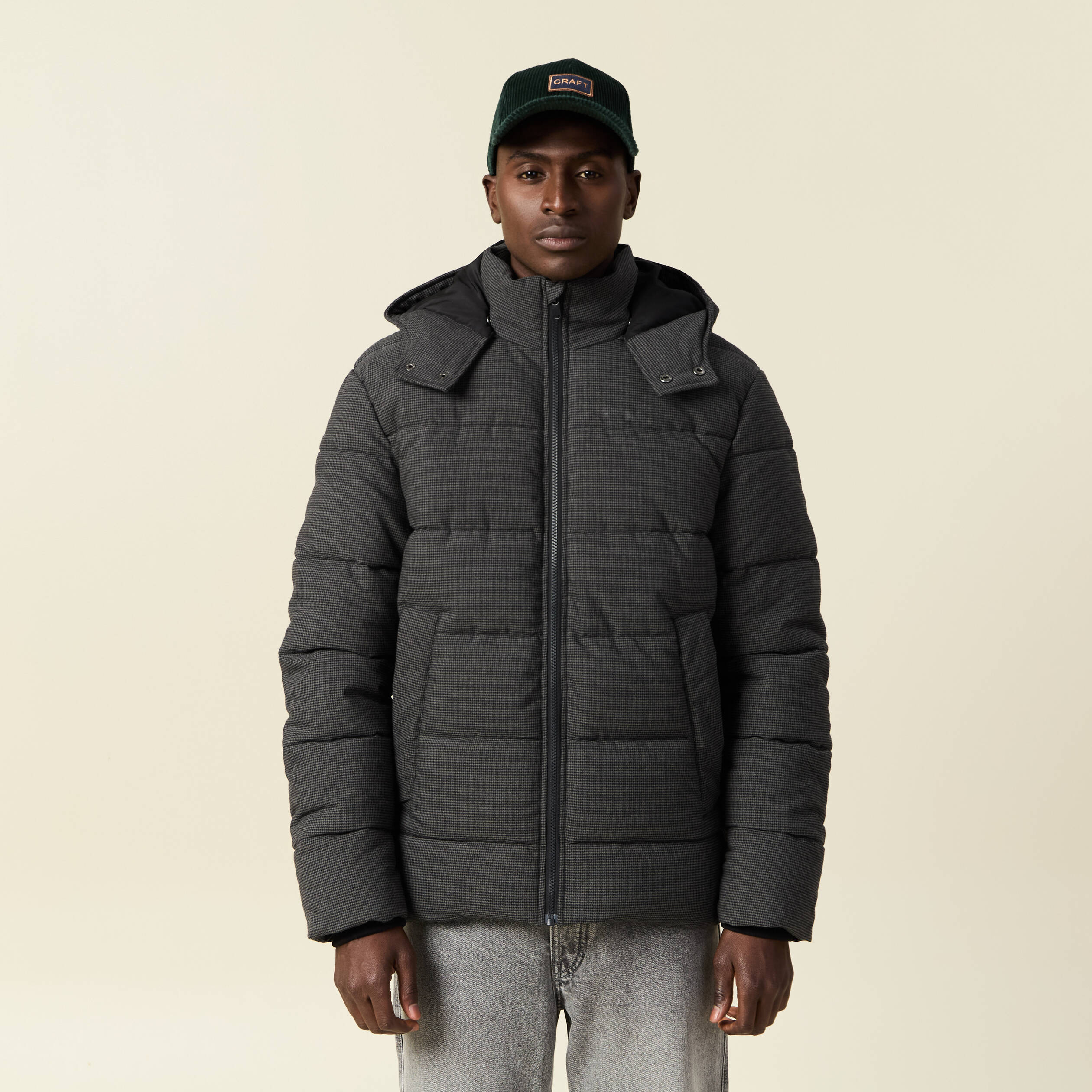 doudoune a capuche gris fonce homme Doudoune à capuche gris foncé homme