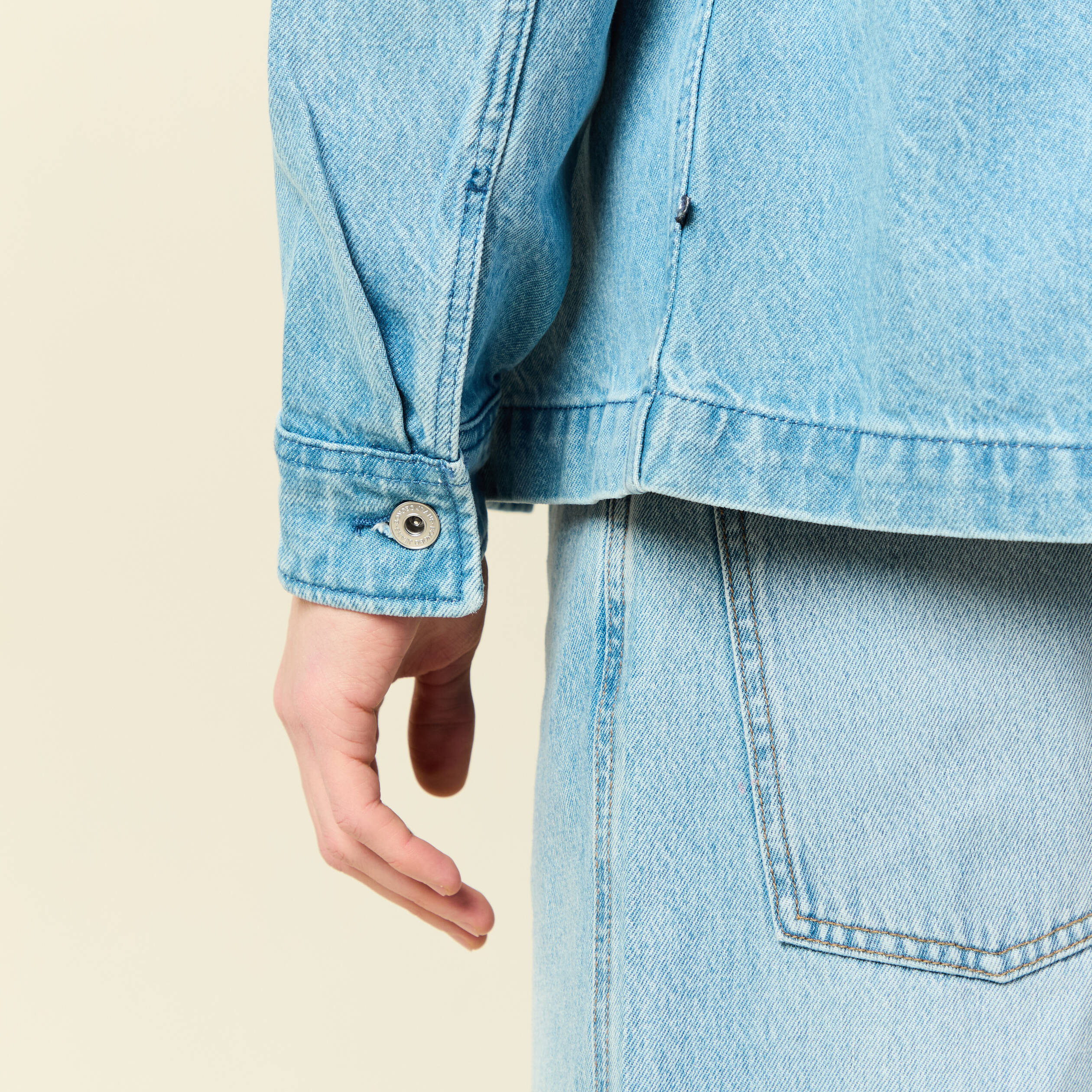 Surchemise en jeans coton coupe droite denim bleach homme